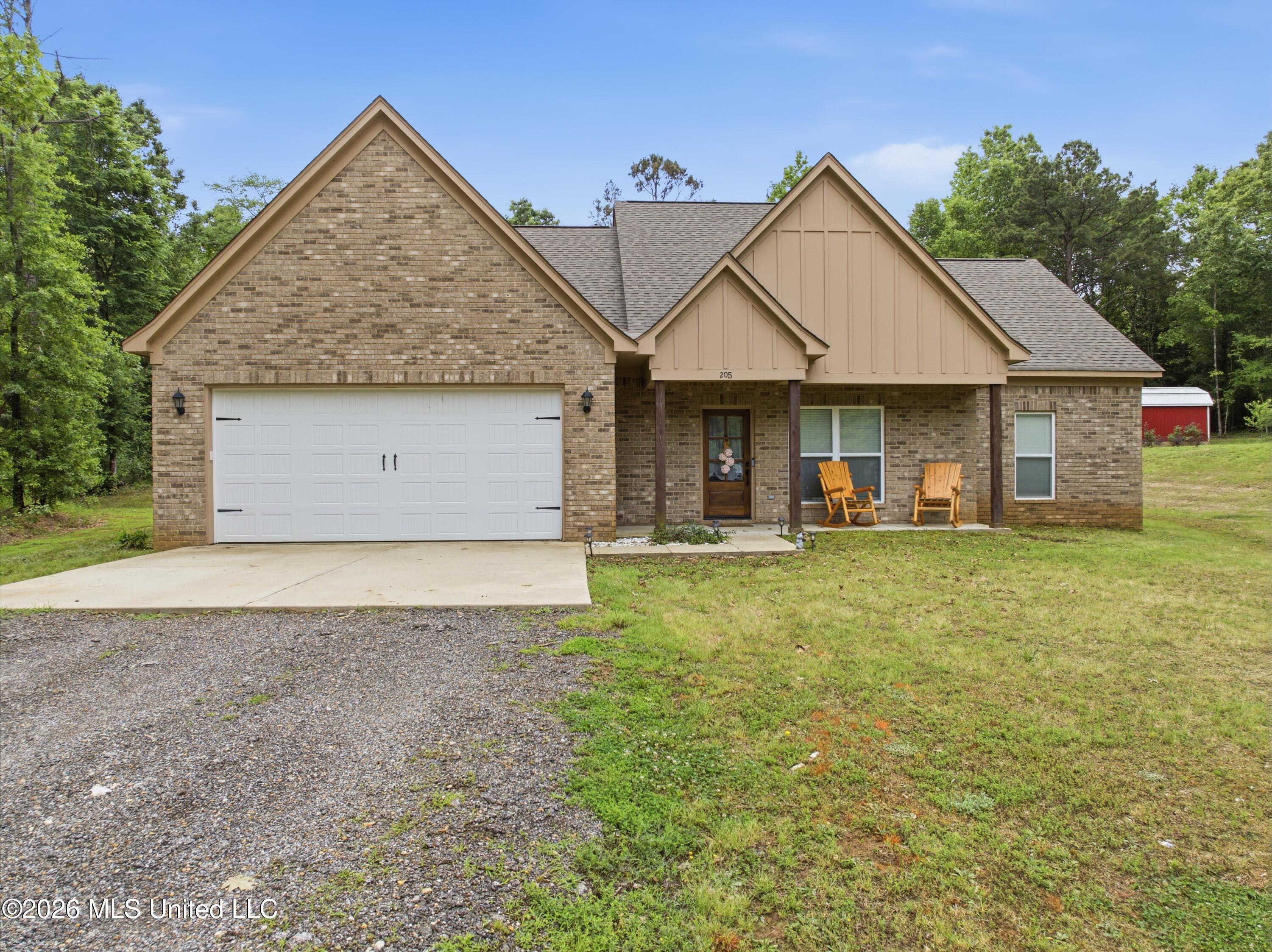 205 Clover Cove — photo