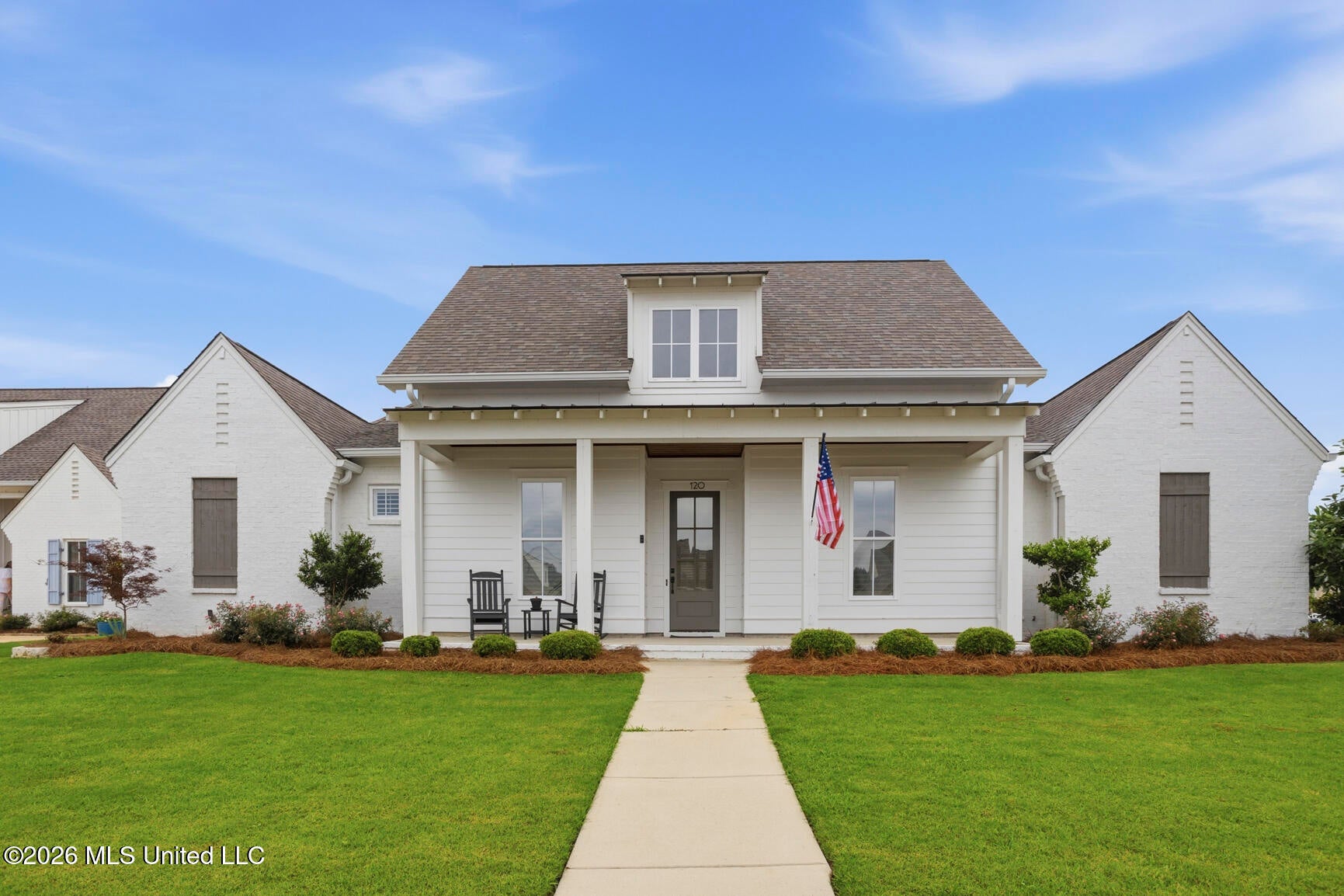 120 Bridgewater Loop — photo