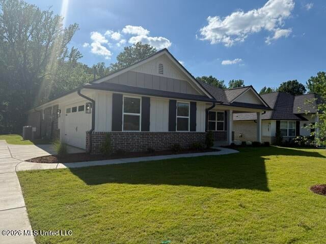 8823 Jackson Lane — photo