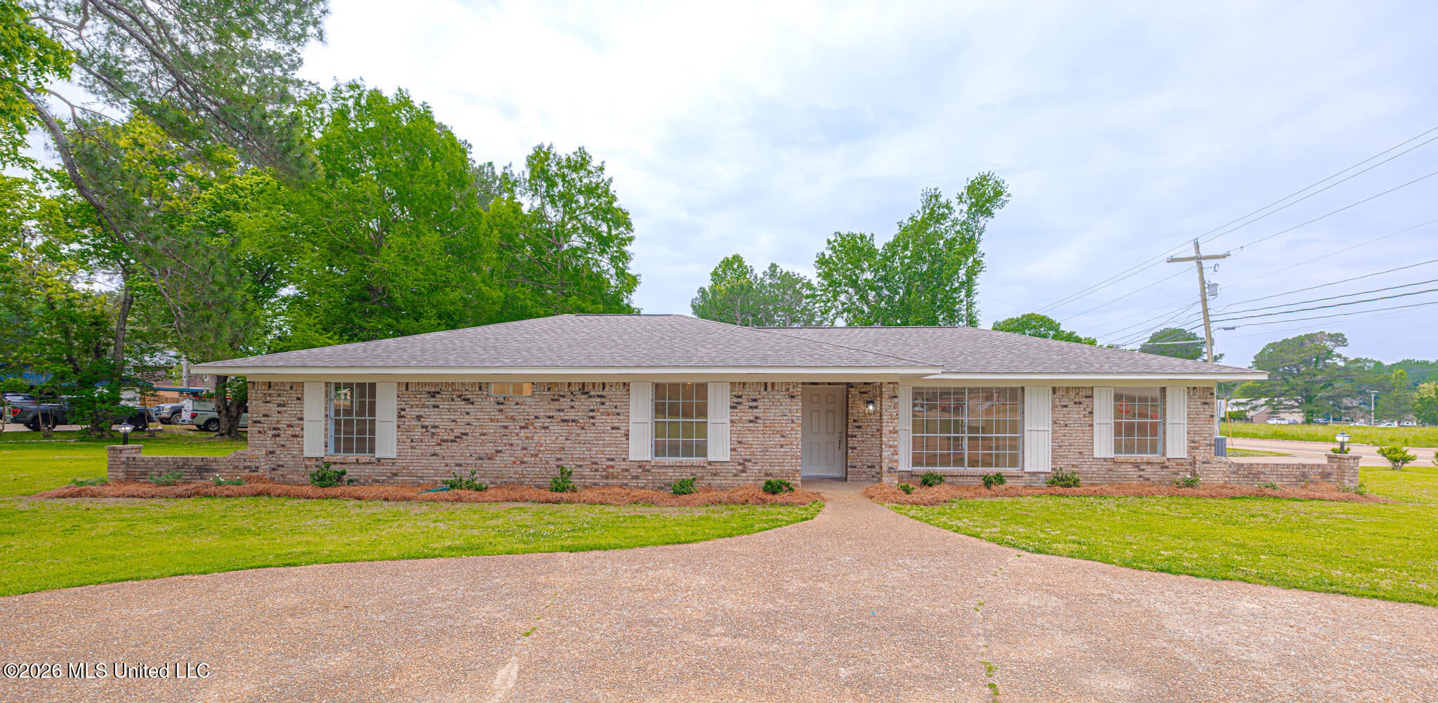1206 Sunset Drive — photo