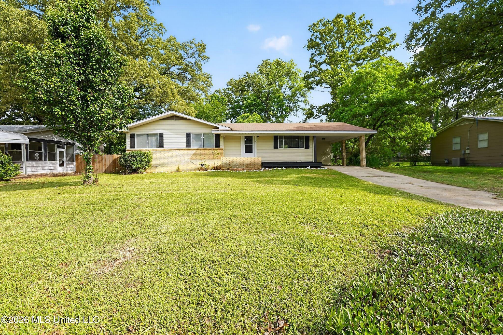 330 Mary Ann Drive — photo