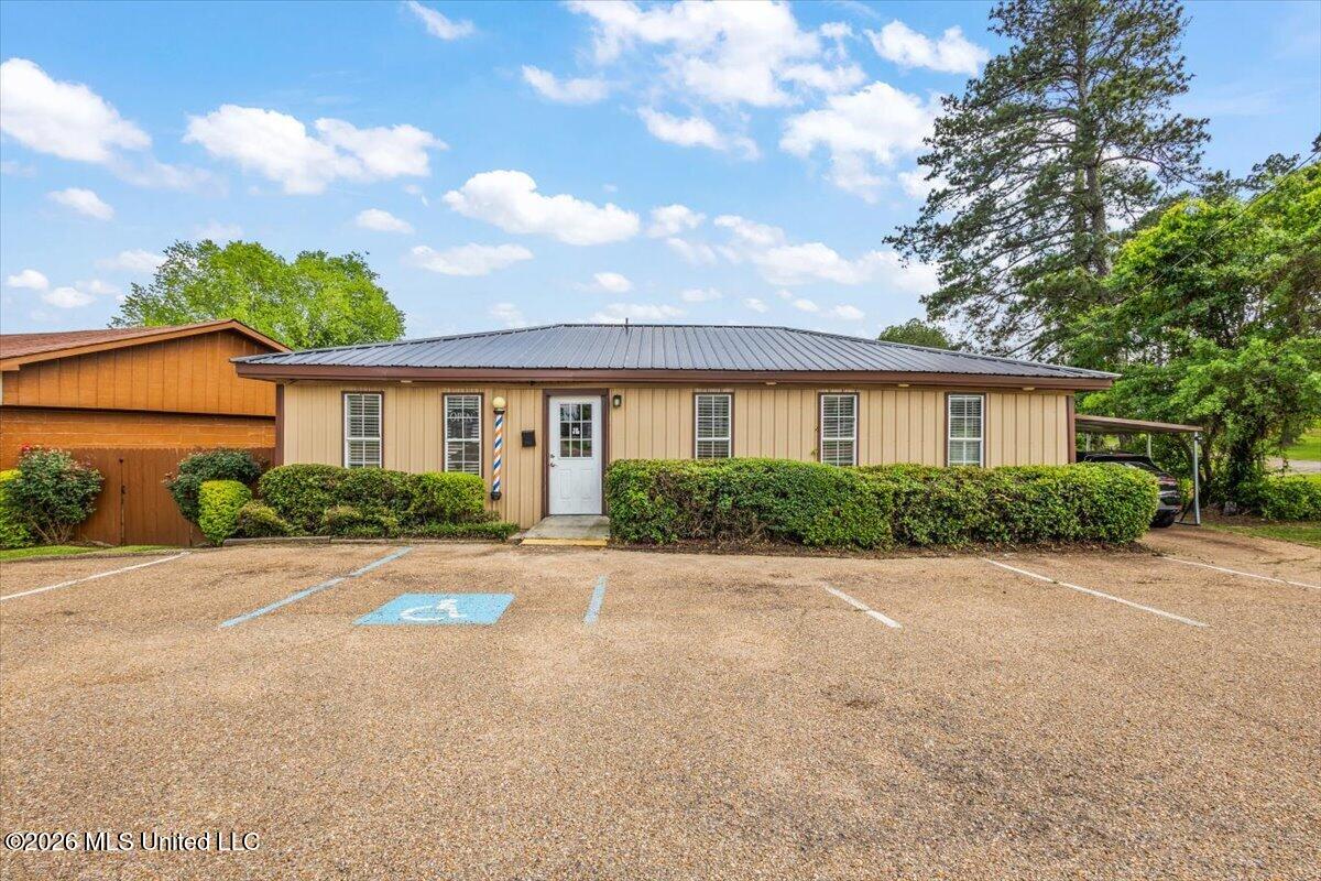 3539 Old Brandon Road — photo