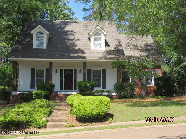 74 Moss Woods Drive — photo