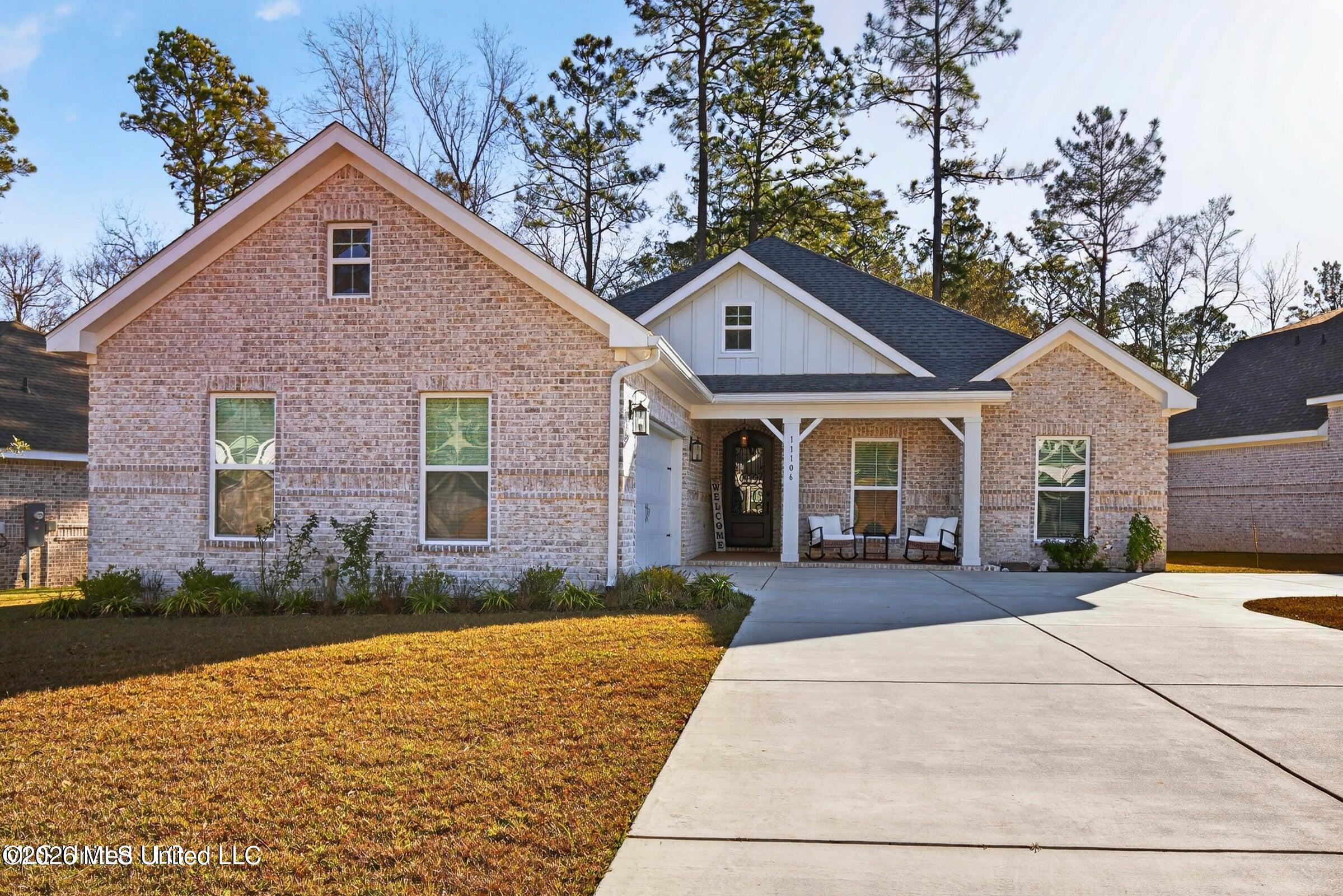 11106 Alphabet Road — photo