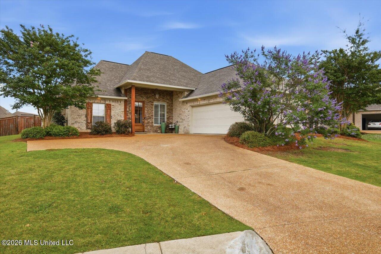 414 Emerald Trail — photo