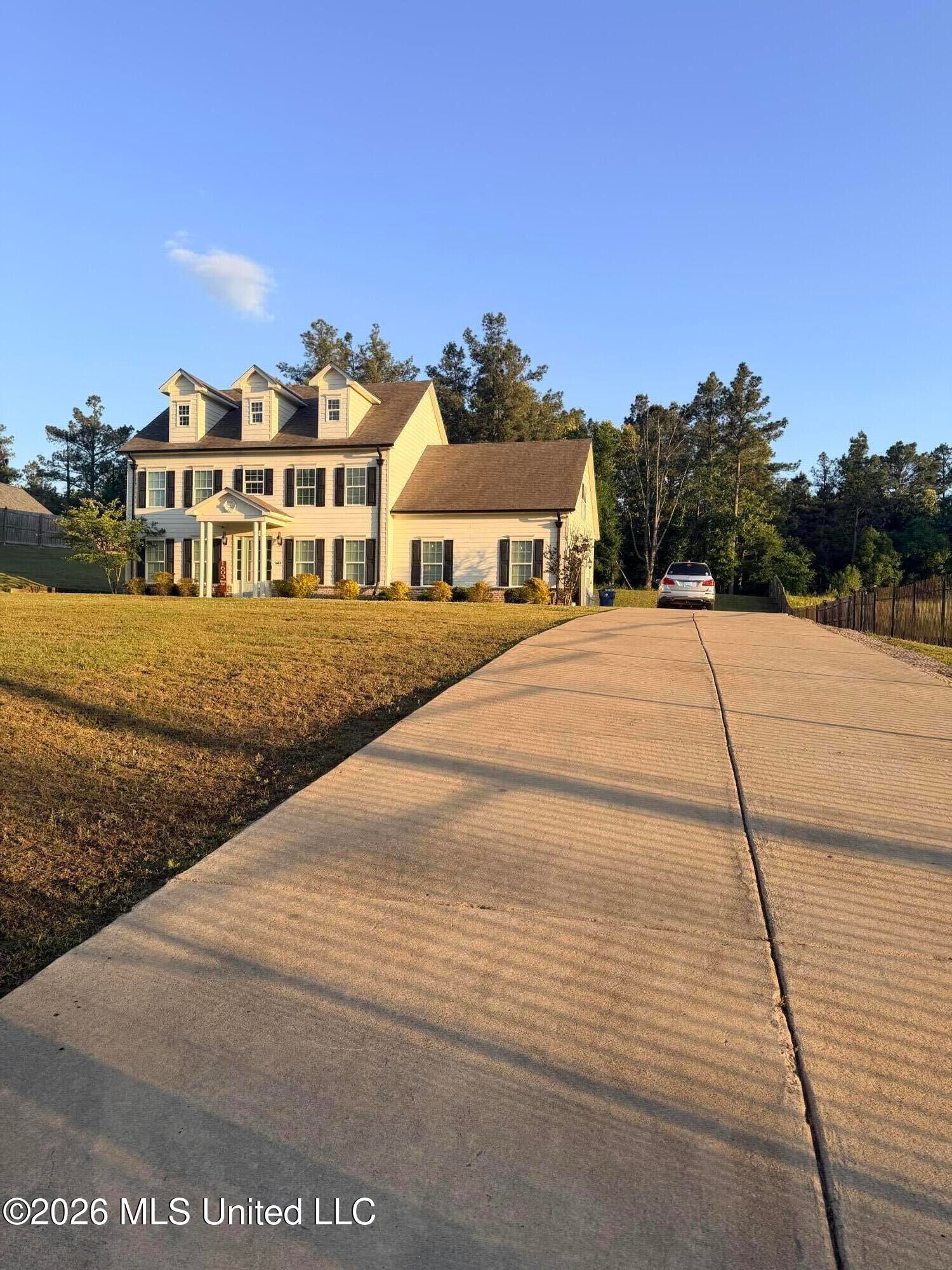 1603 Johnston Road — photo