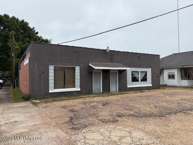 142 E 3rd Street — photo