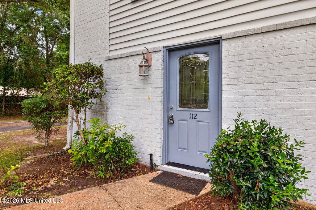 3230 Cumberland Road — photo