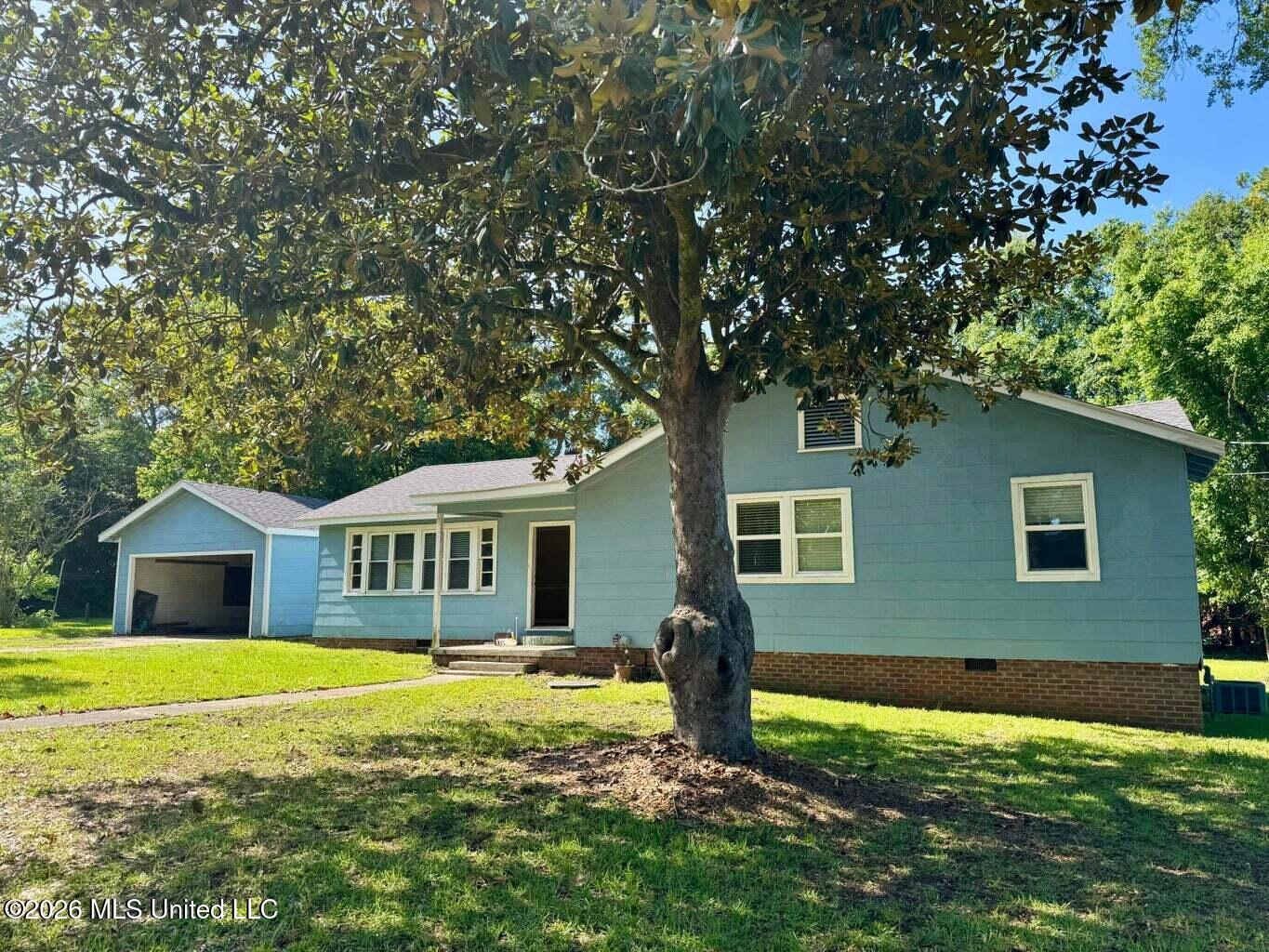 303 Petal Drive — photo