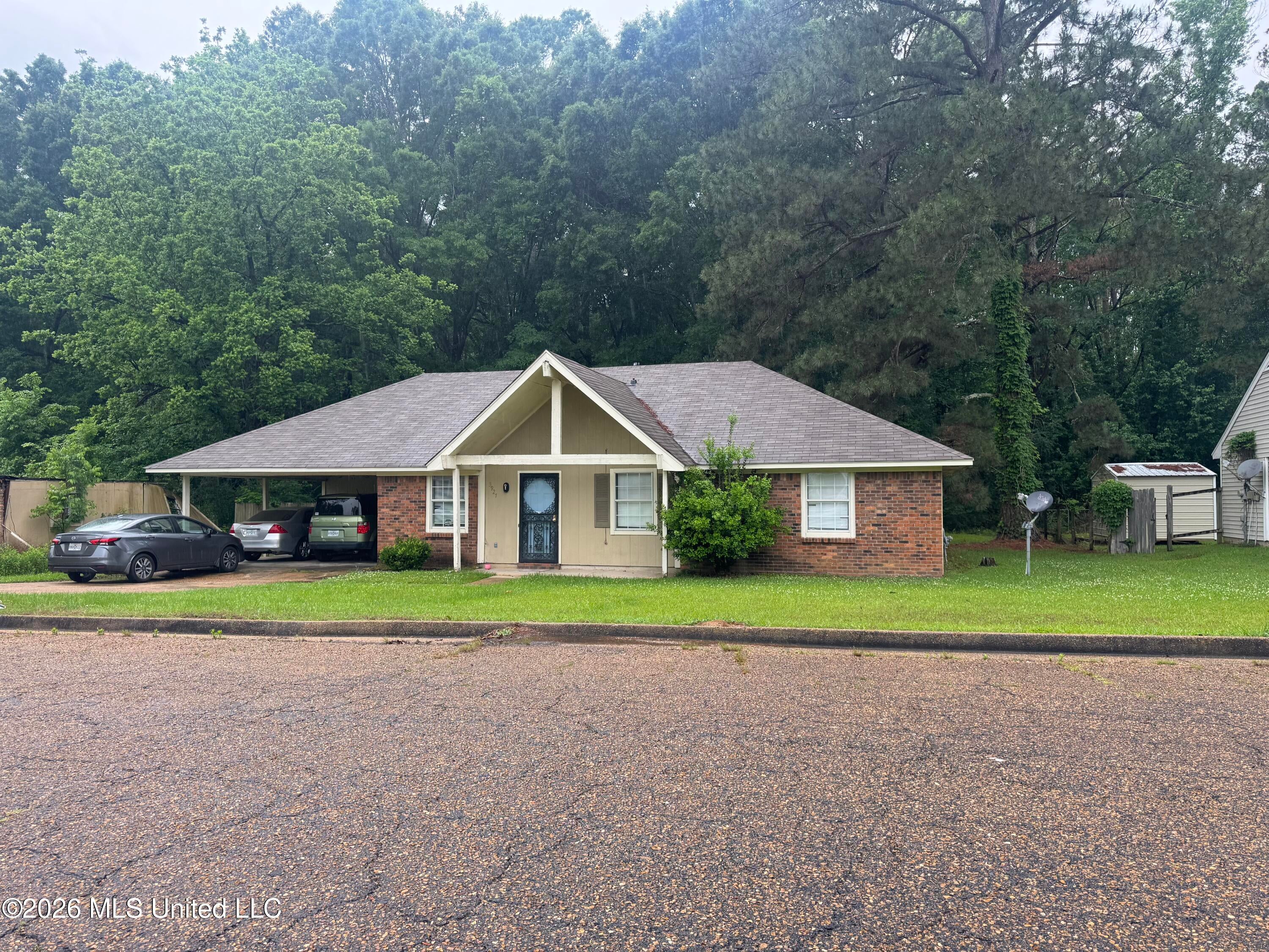 3927 Lost Lake Circle — photo