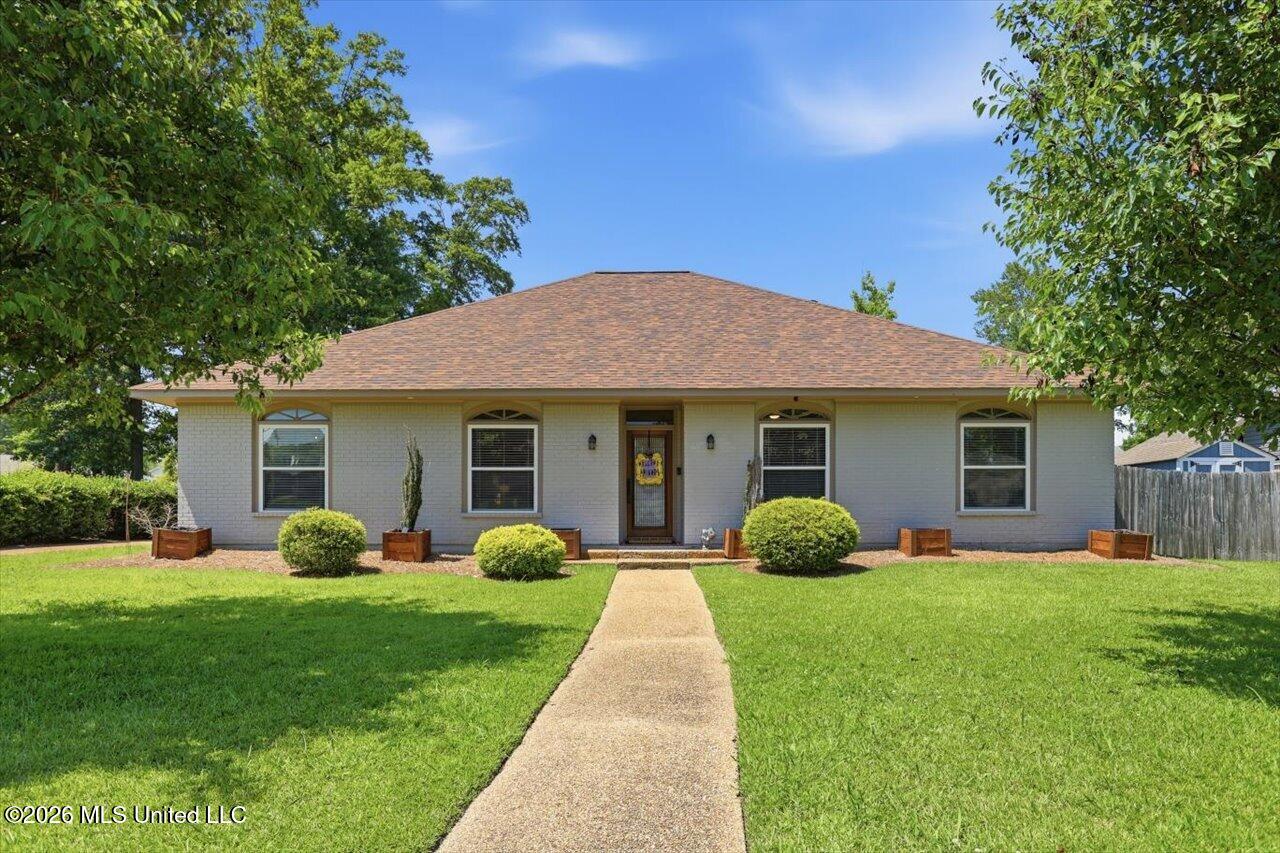 56 Westridge Drive — photo