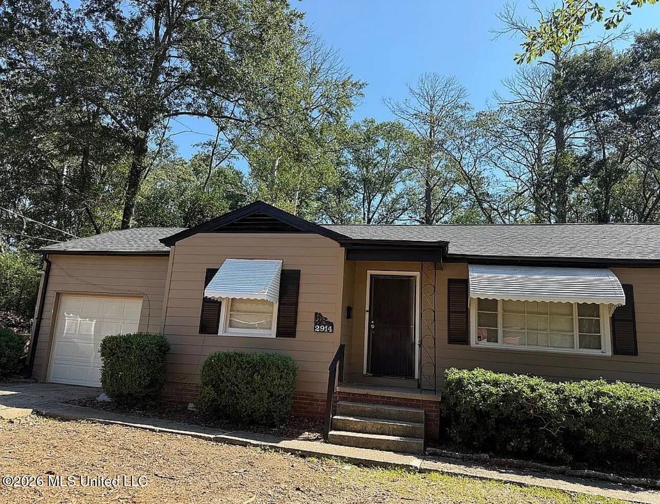 2914 Barwood Drive — photo