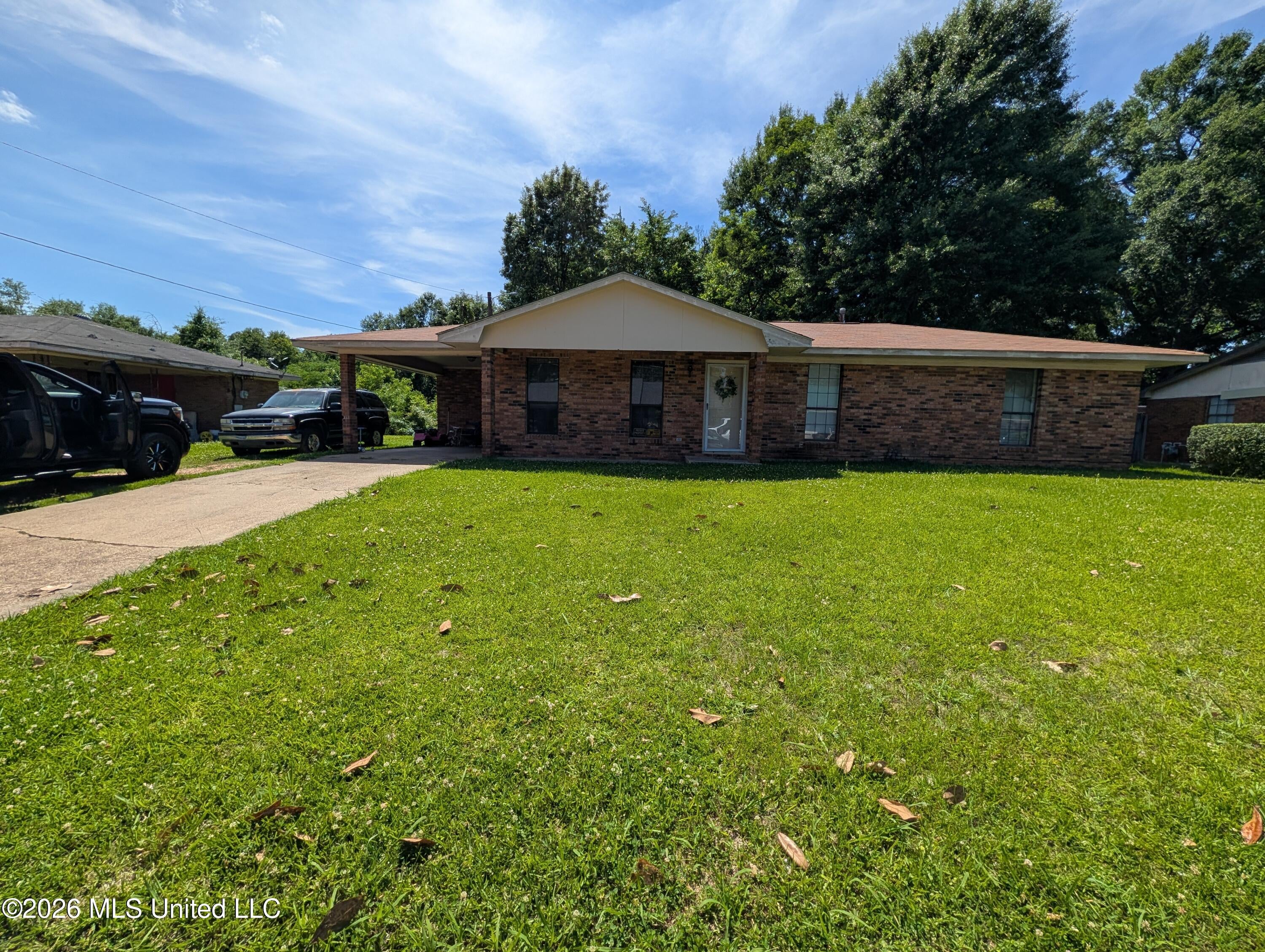 1016 Lotus Drive — photo