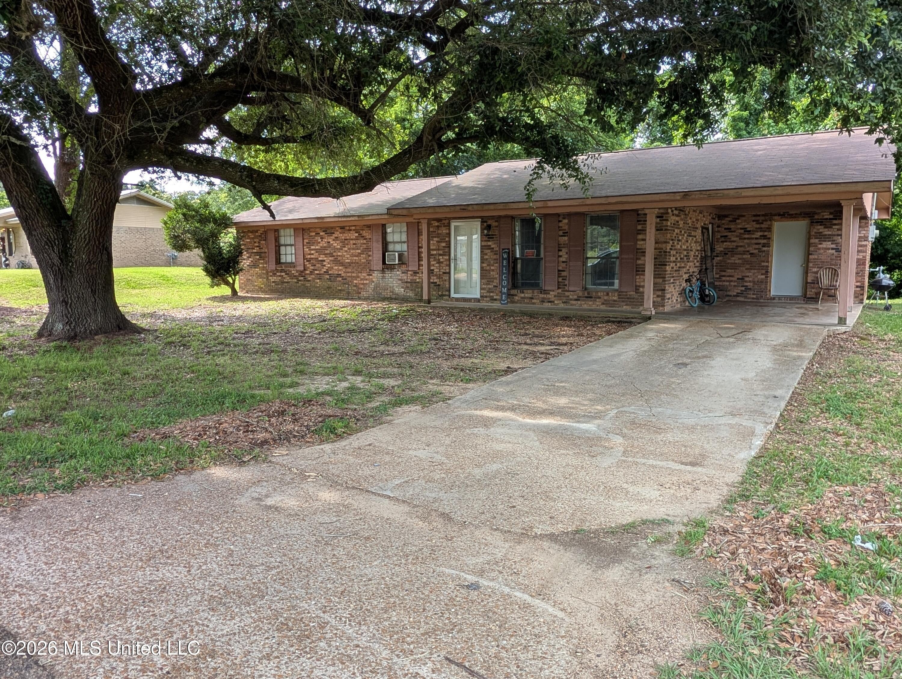 224 Greenfield Road — photo
