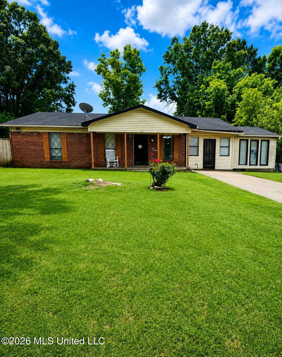 106 Homestead Lane — photo