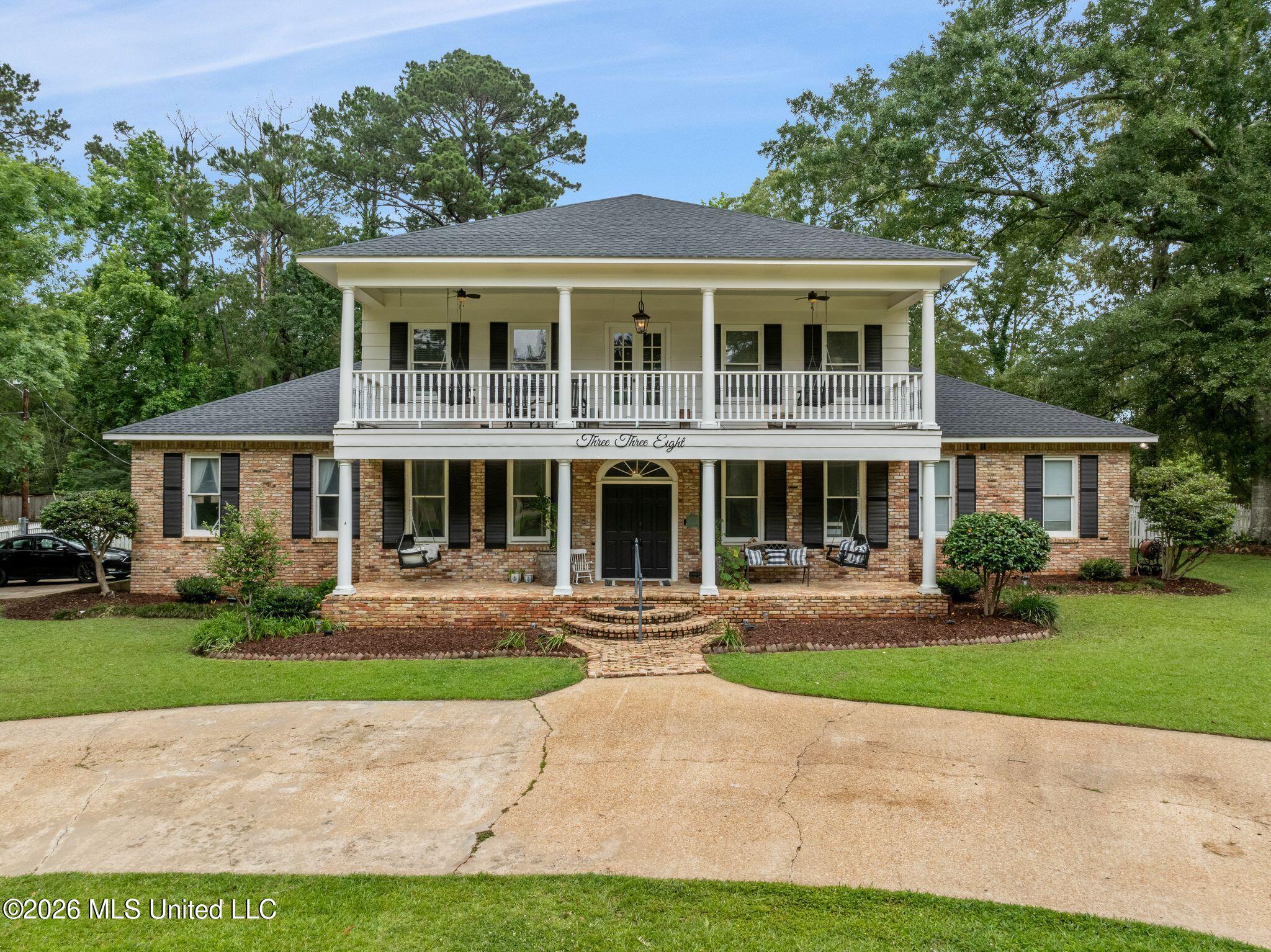 338 Noble Drive — photo
