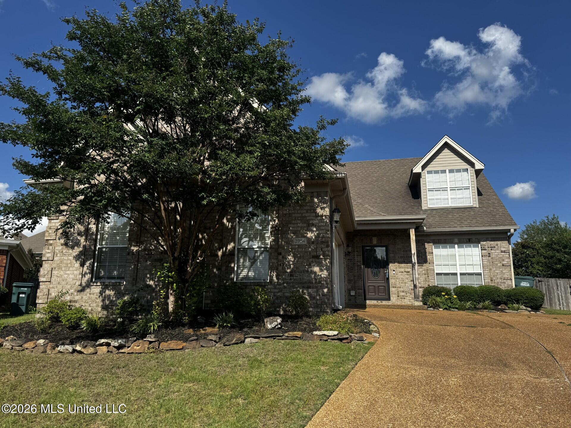 2754 Lizzie Cove — photo