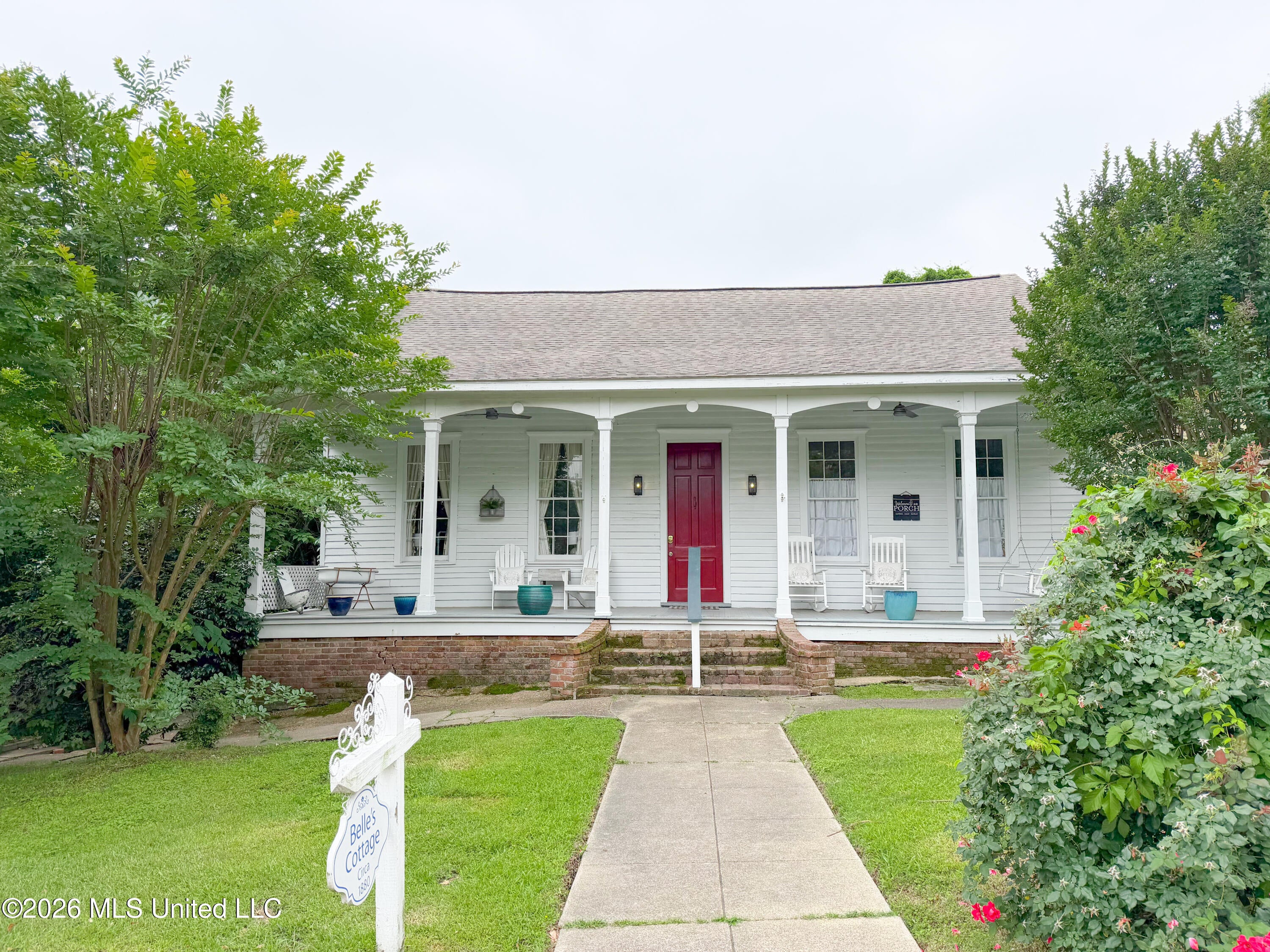 914 State Street — photo