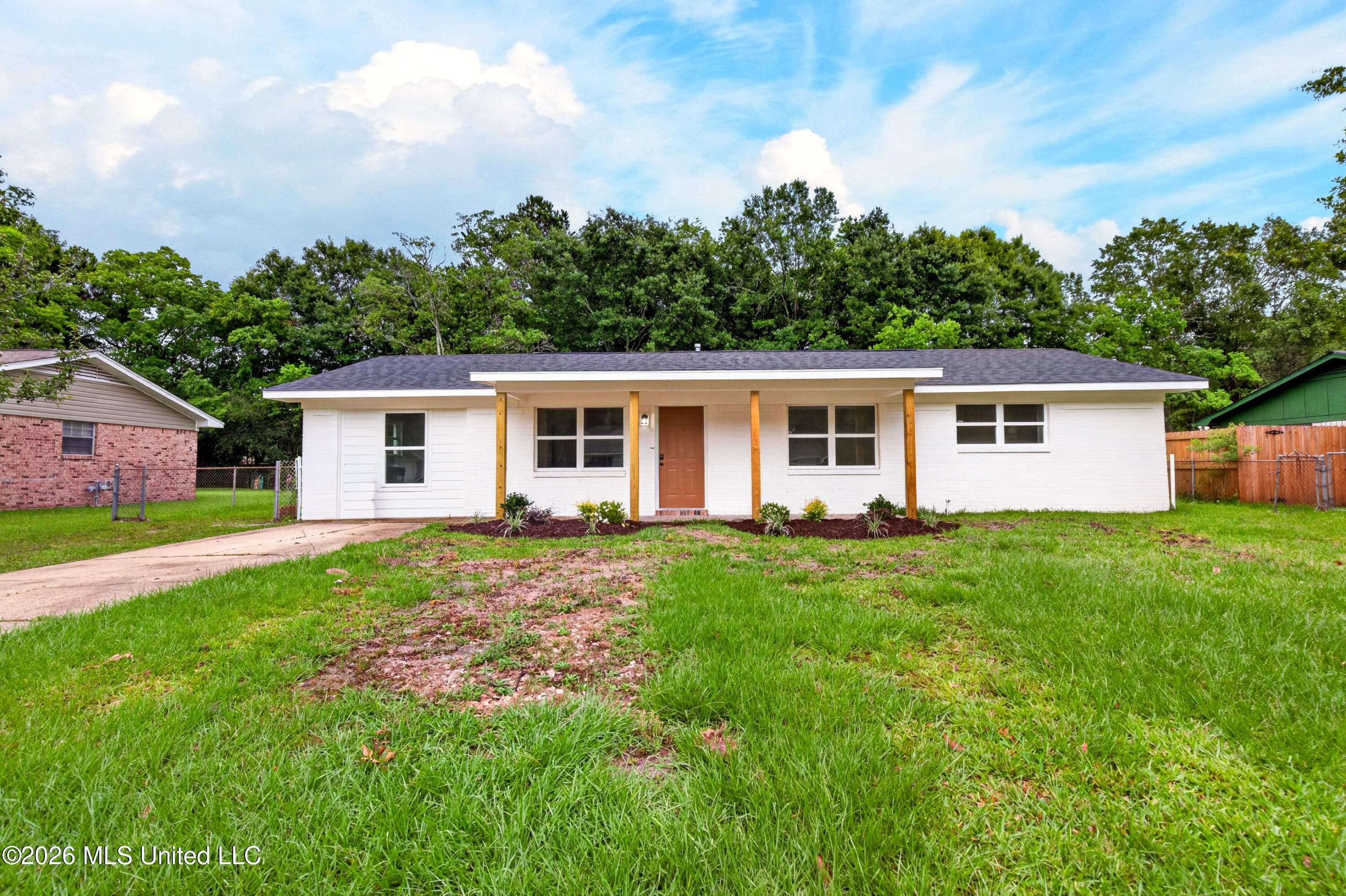 116 Imilda Drive — photo