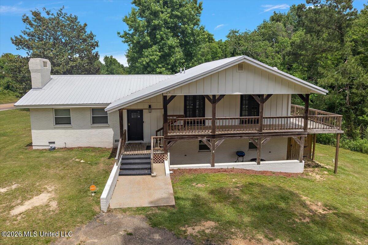 592 Nub MC Nair Road — photo