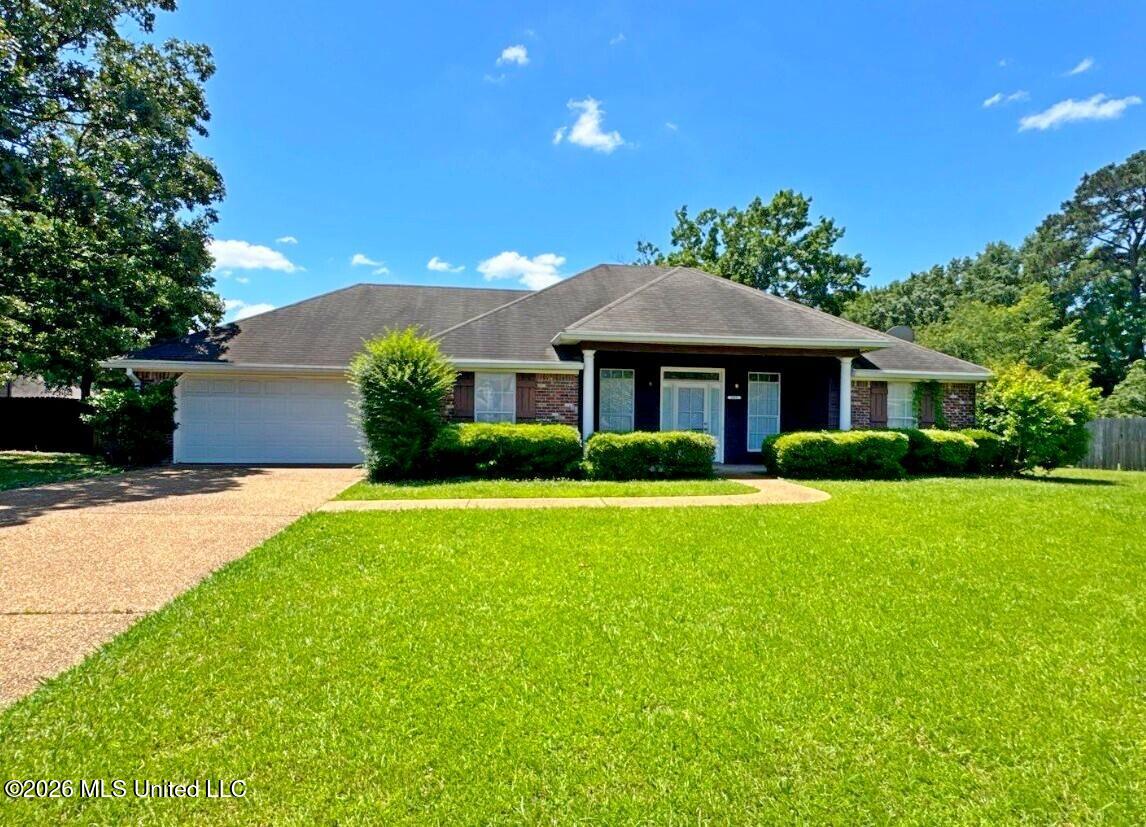 305 Alder Cove — photo