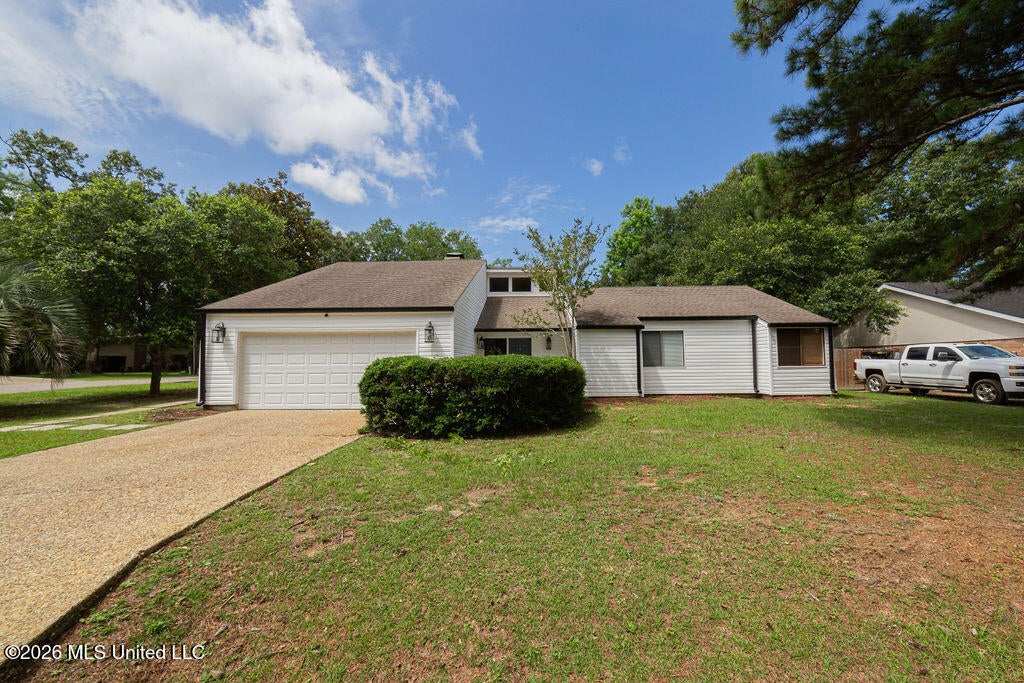 5420 E Diamondhead Drive — photo