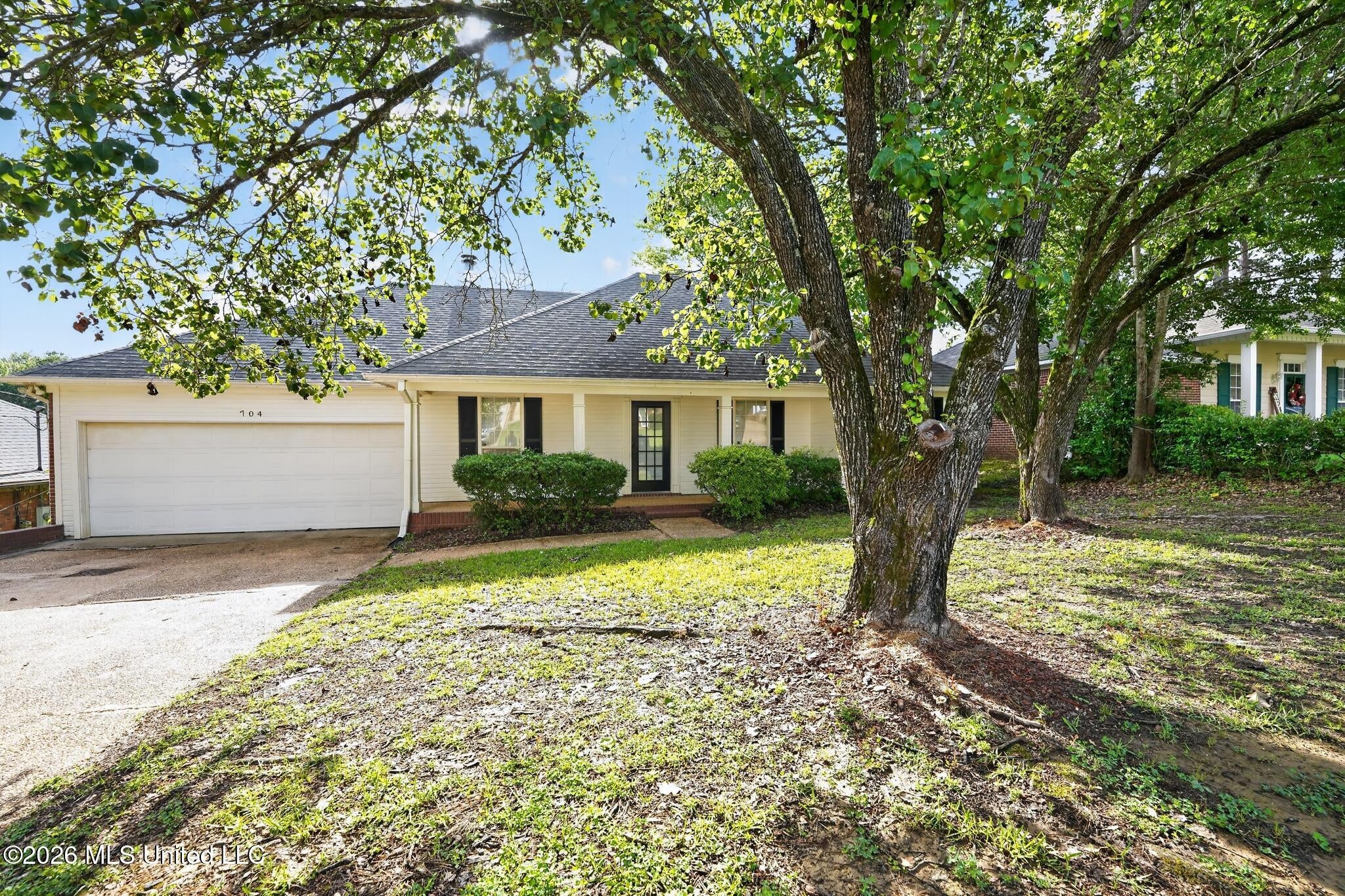 704 Dunleith Lane — photo