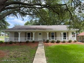 519 Hunters Creek Circle — photo