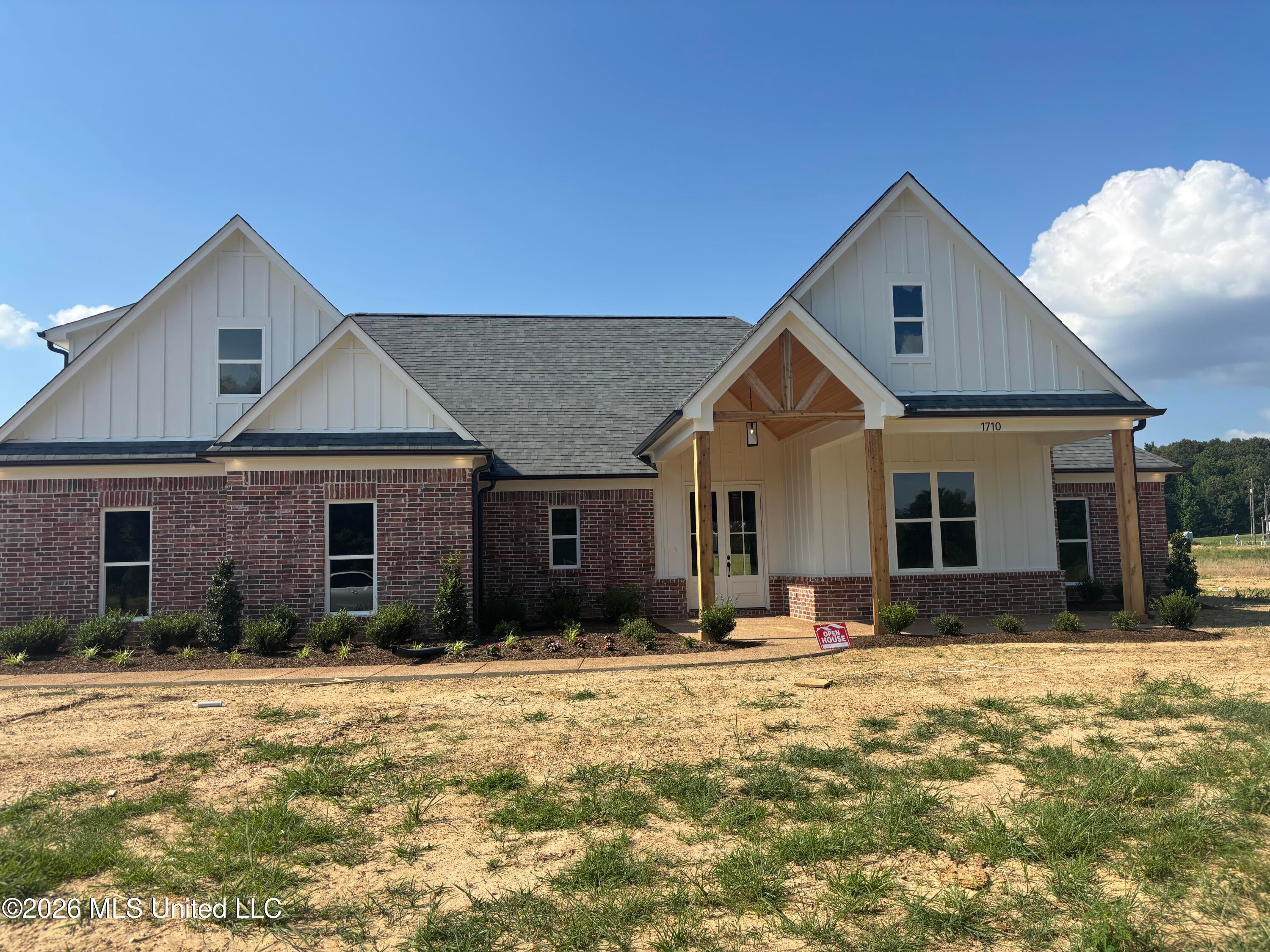 1710 Cane Creek Drive — photo