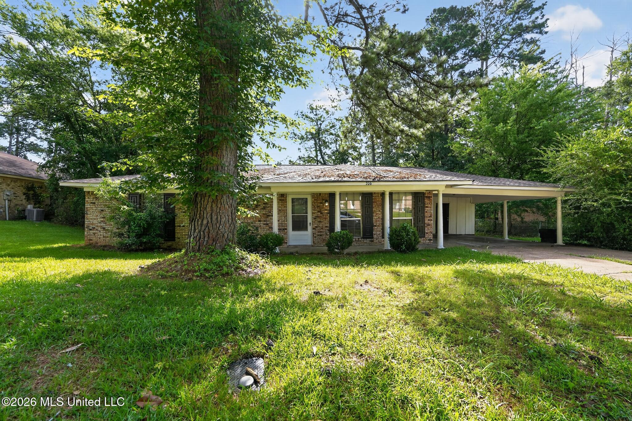 206 Valley Ridge Drive, Jackson, MS 39206 — photo 3