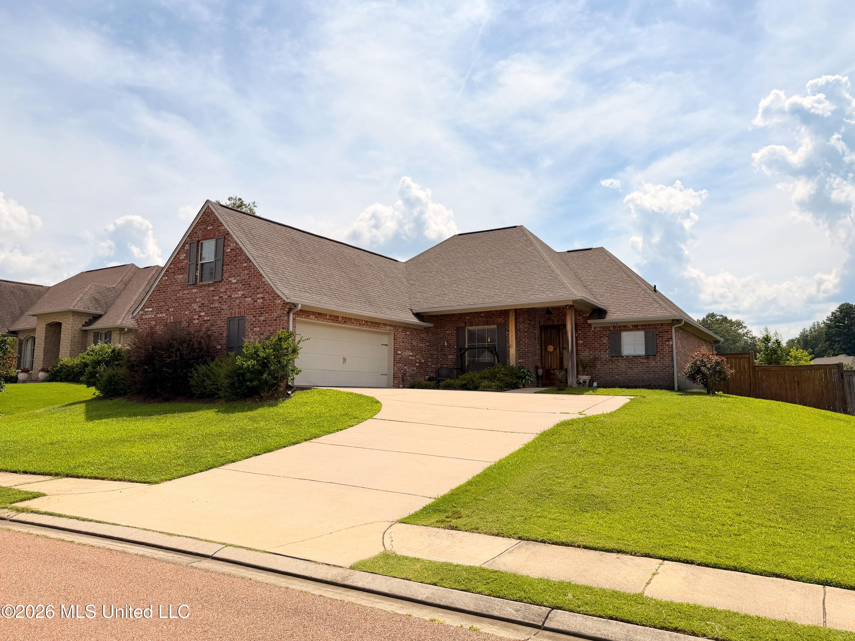 105 Winchester Cove — photo