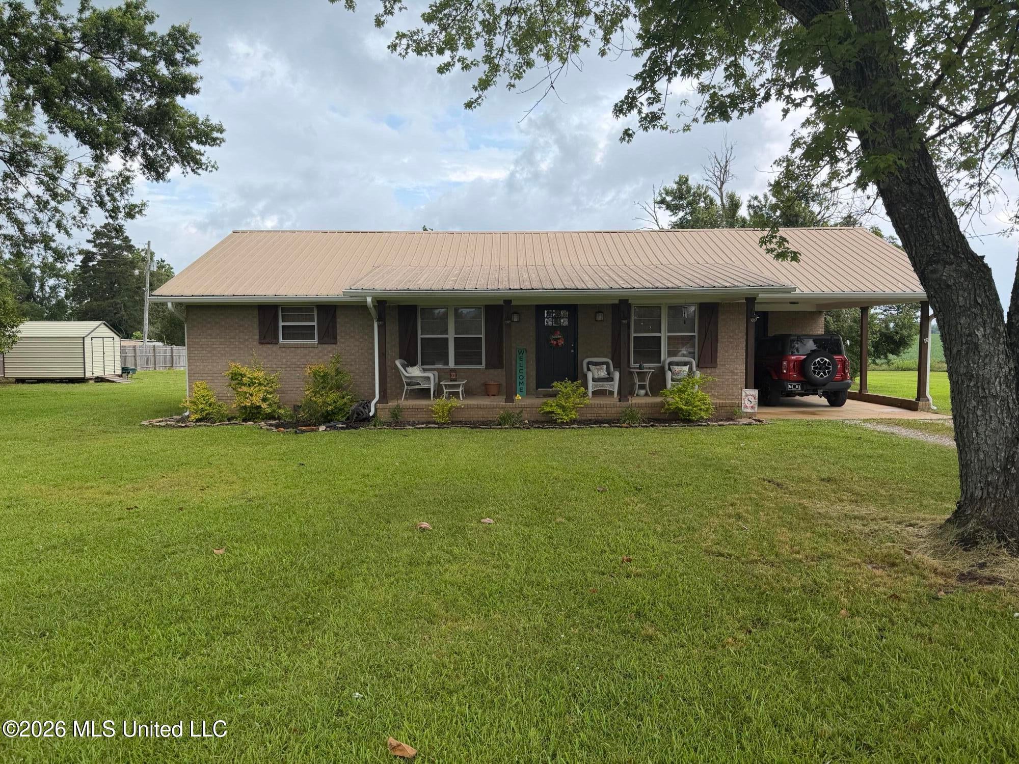 17696 Mississippi 5 — photo