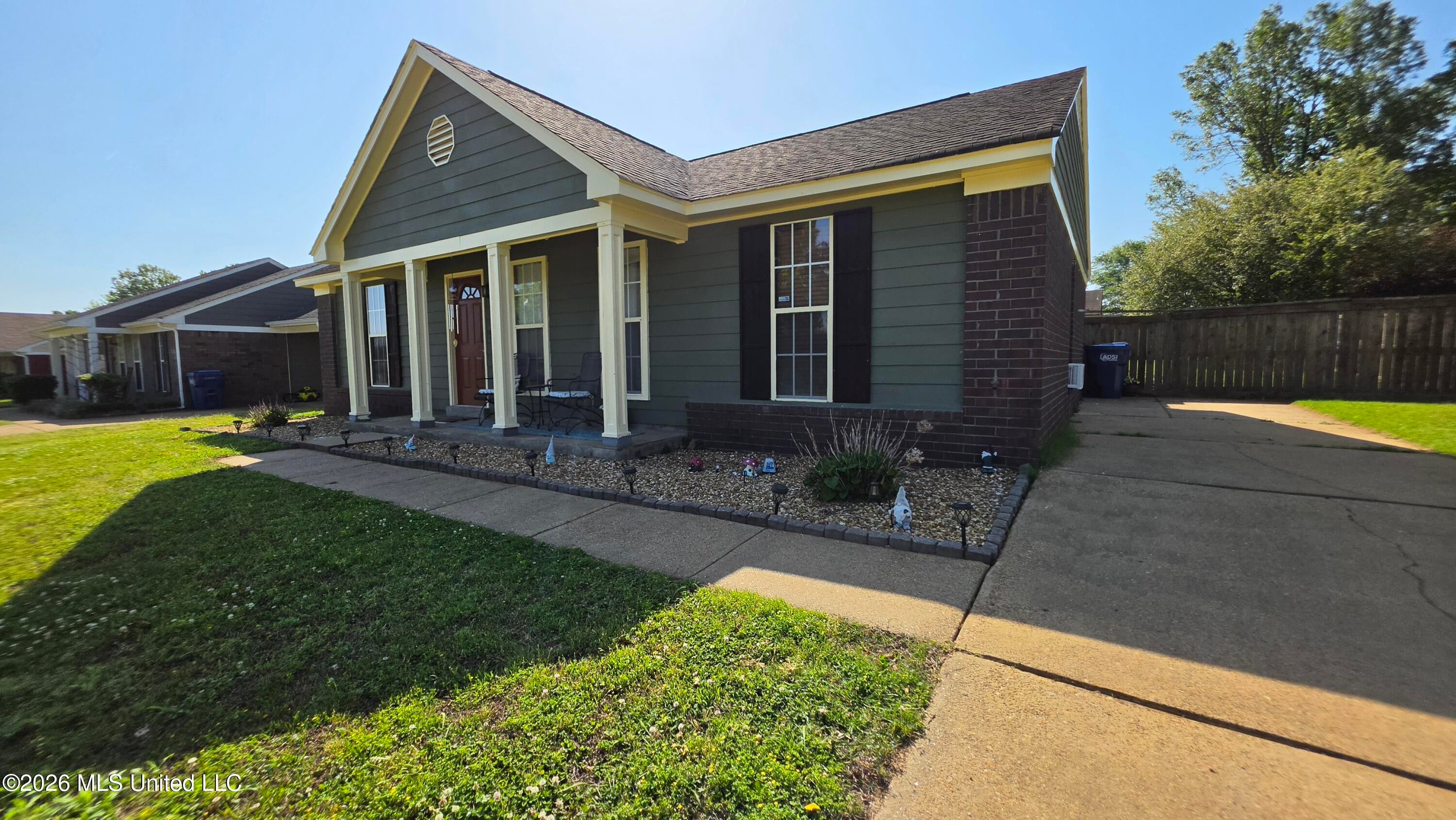 4215 Highgate Drive — photo