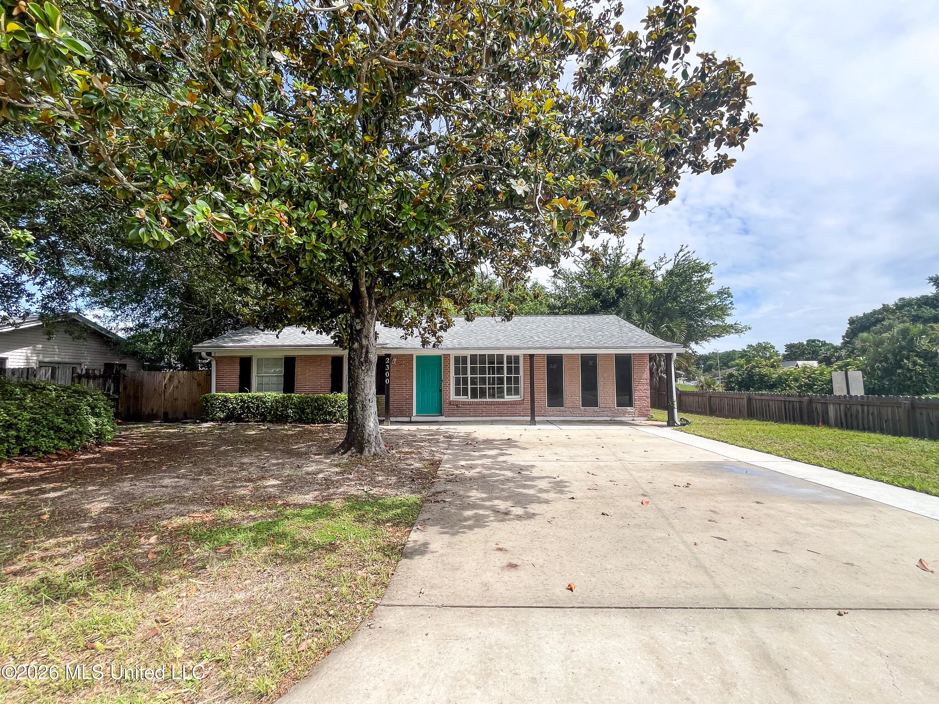 2300 Arbor Drive — photo