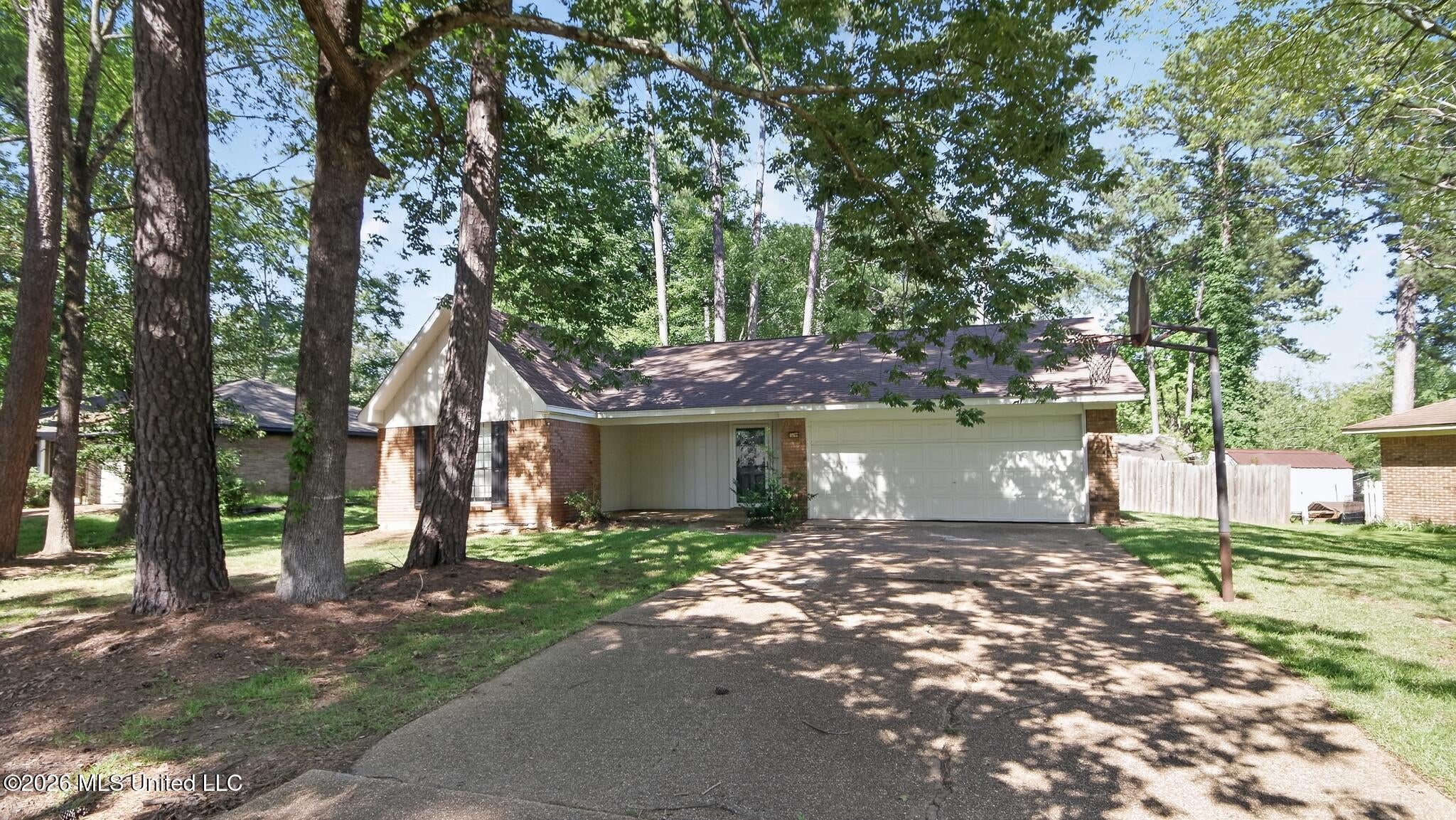 151 Plum Tree Road — photo