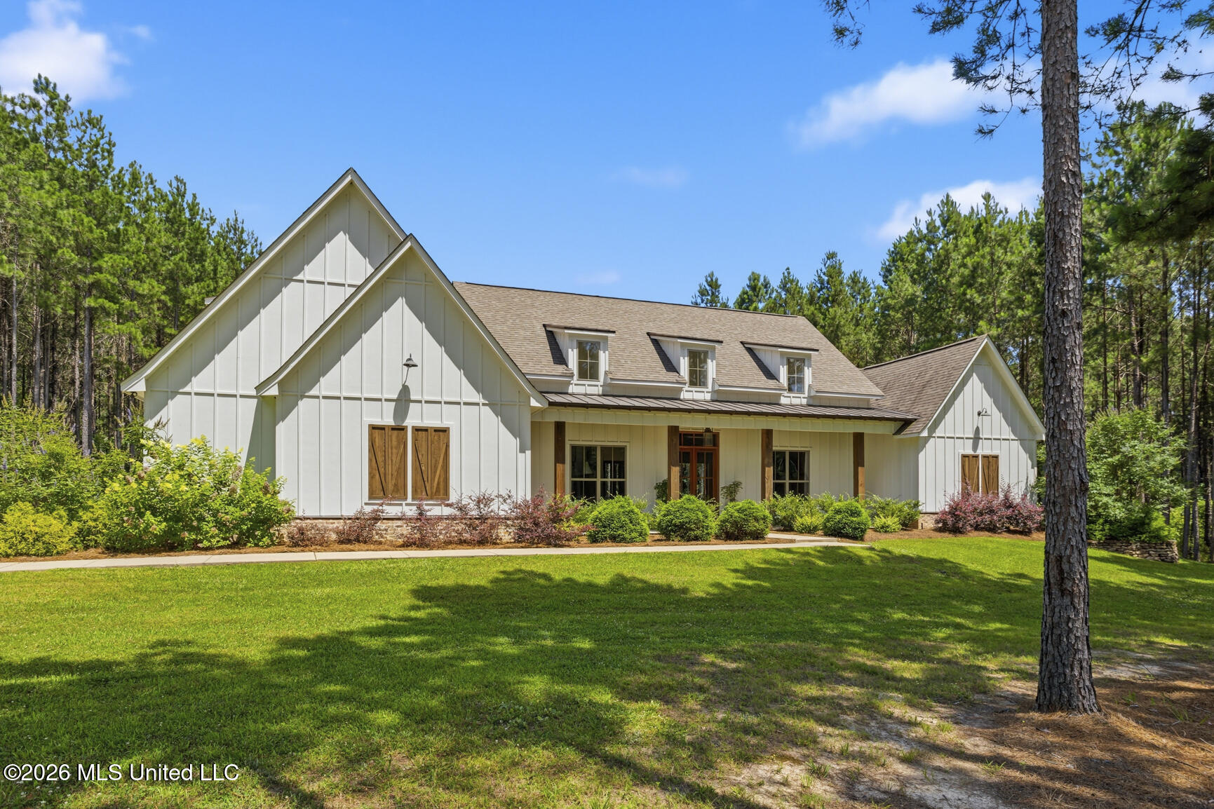 790 Clover Ridge Way, Brandon, MS 39047