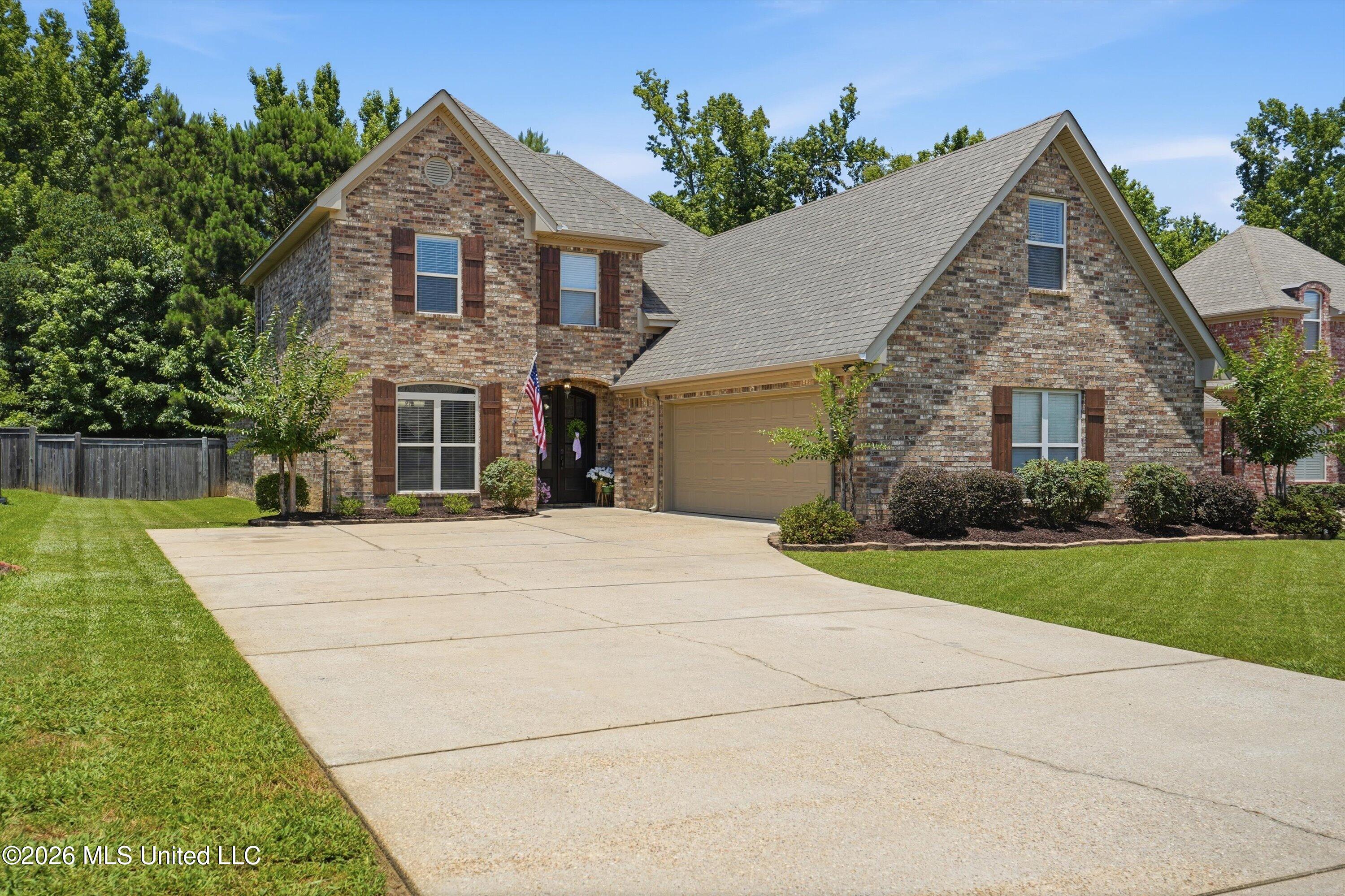 109 Elizabeth Drive — photo