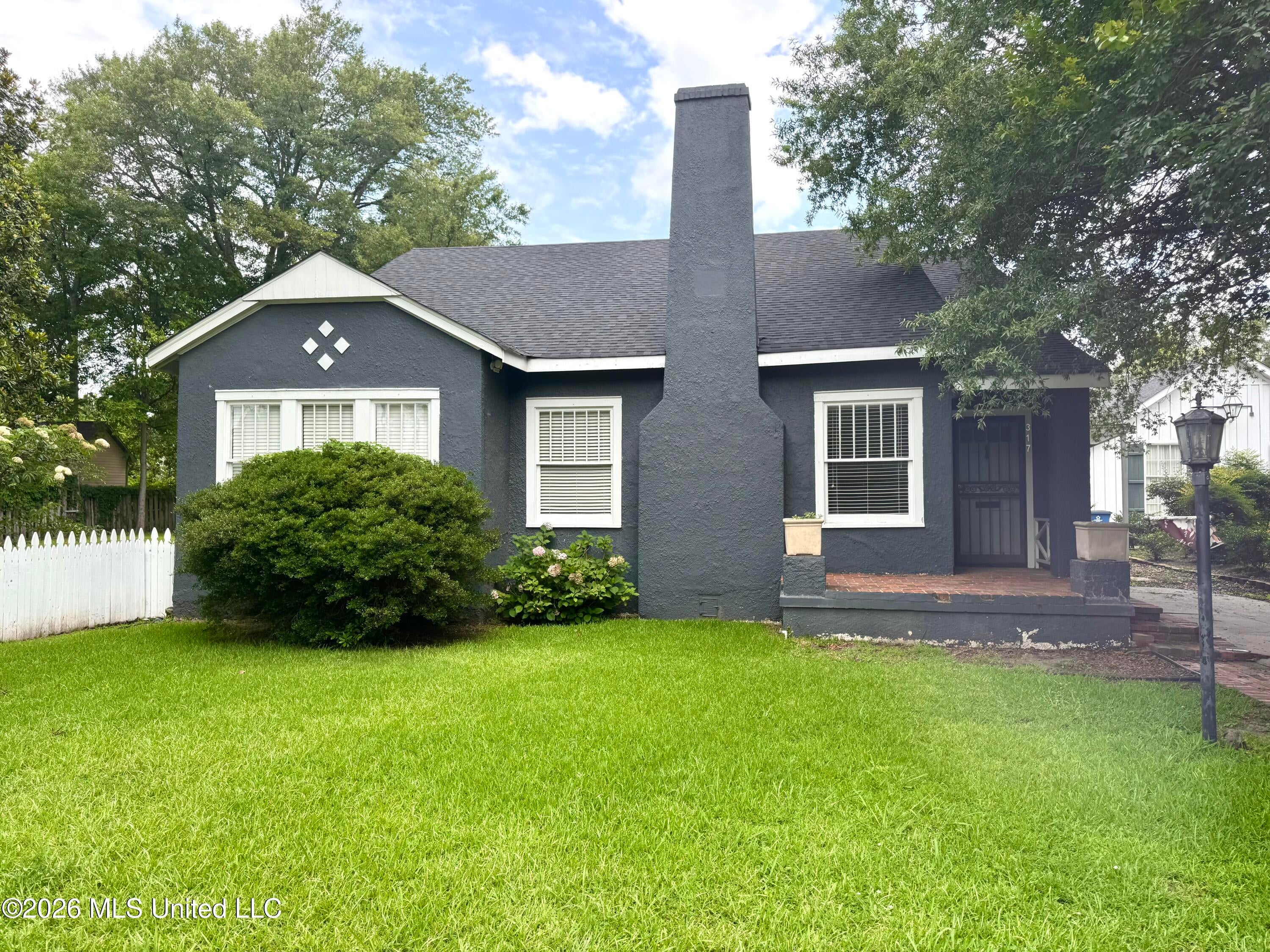 317 Court Street — photo