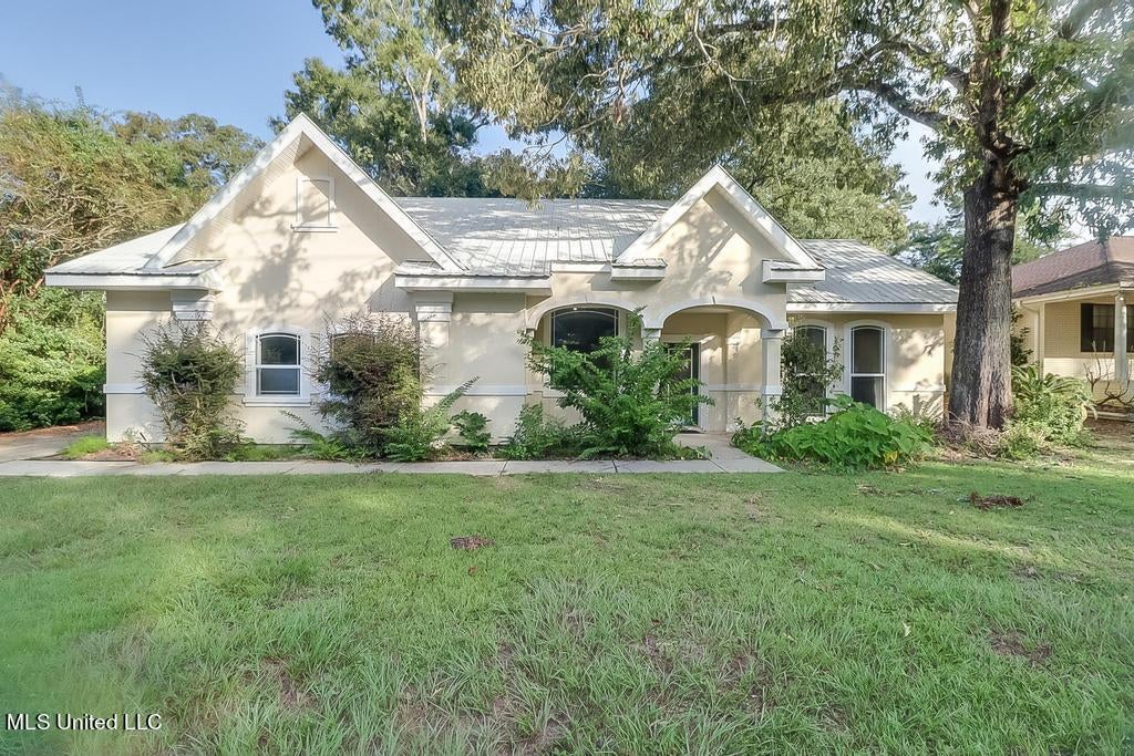 77113 Golf Club Drive — photo