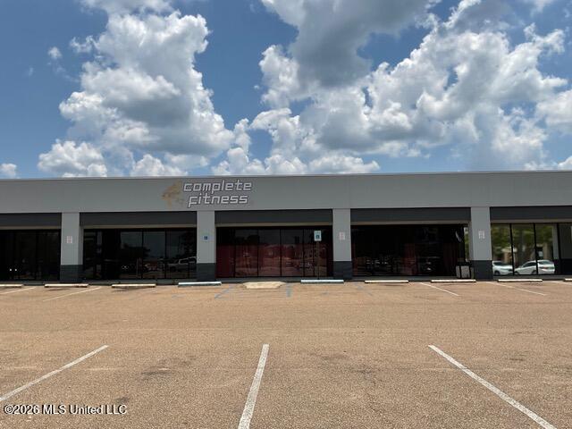 912 Municipal Drive — photo
