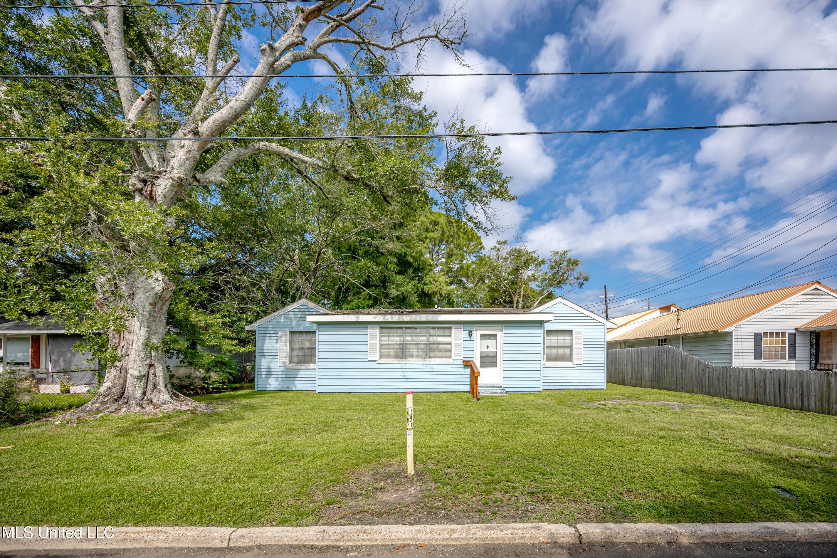 1815 Cherubusco Street — photo