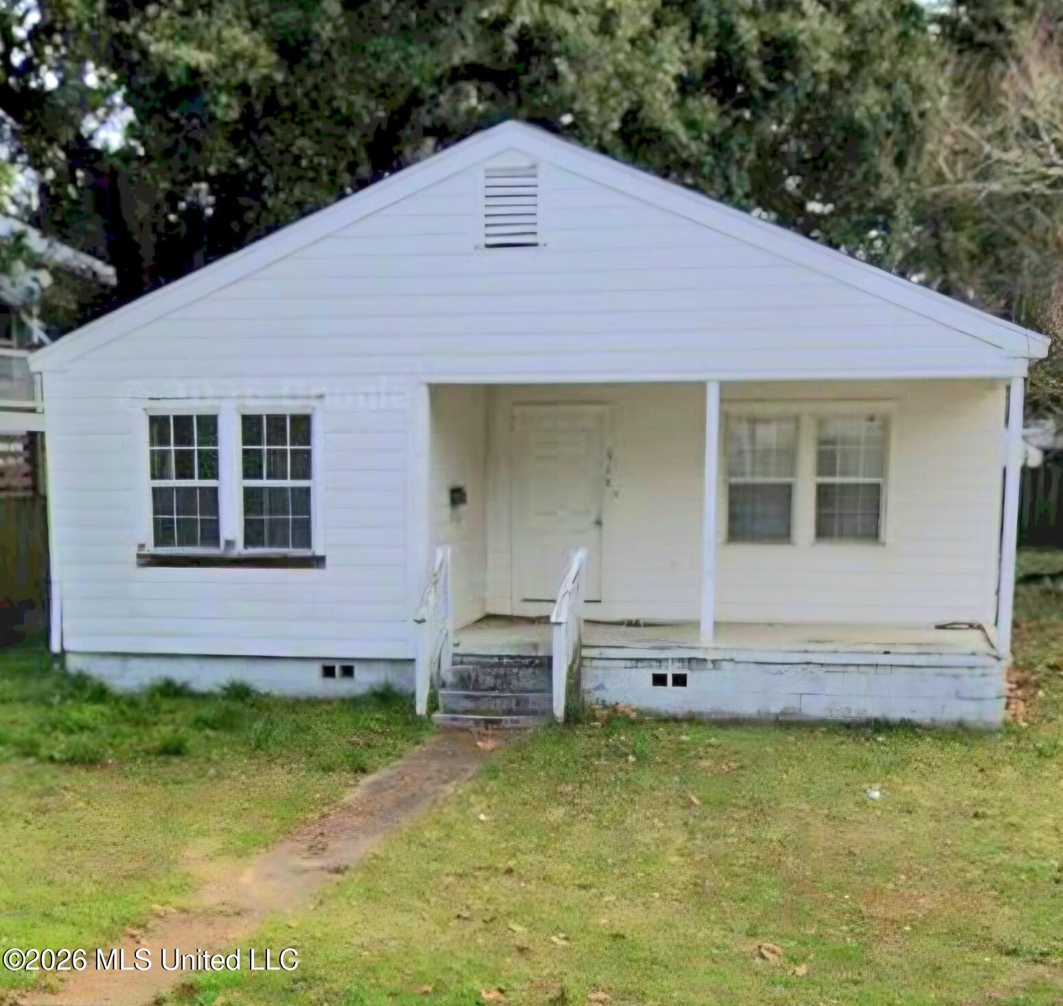 272 Benachi Avenue — photo