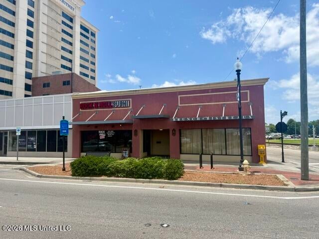1427 25th Avenue — photo