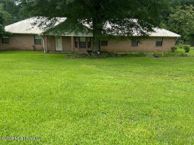 2723 Davis Road — photo