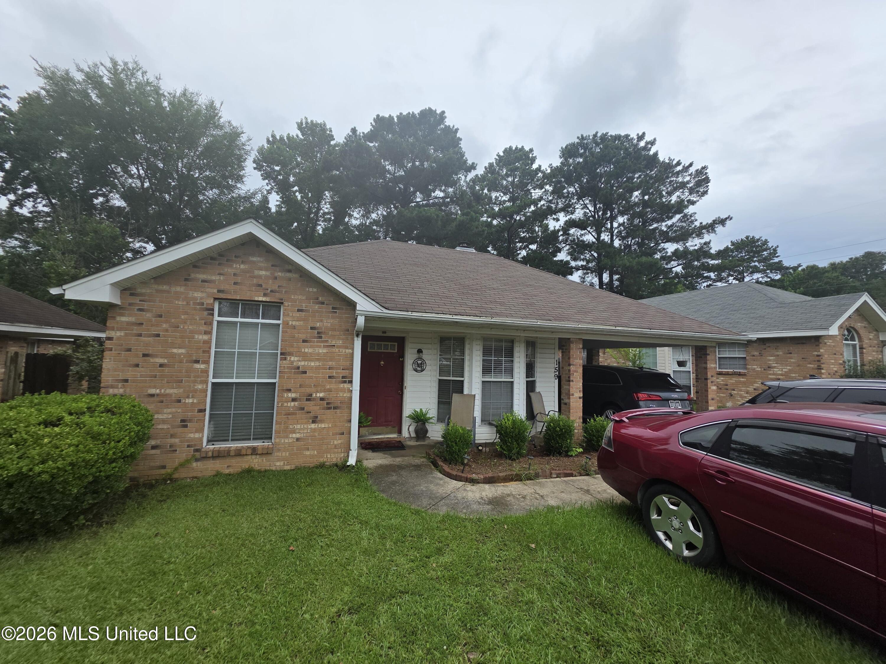 159 Greenfield Lane — photo