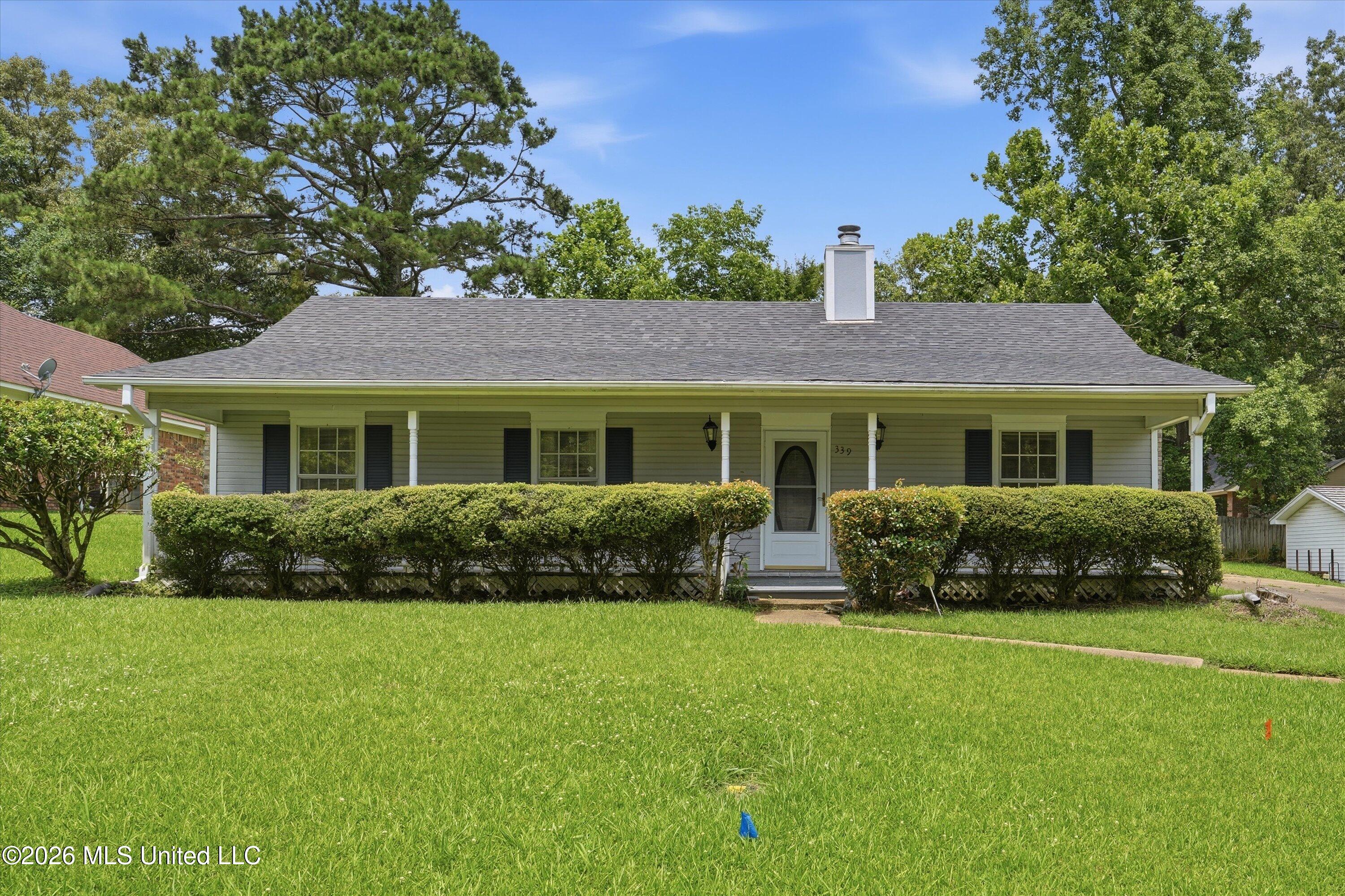 339 Barfield Drive — photo