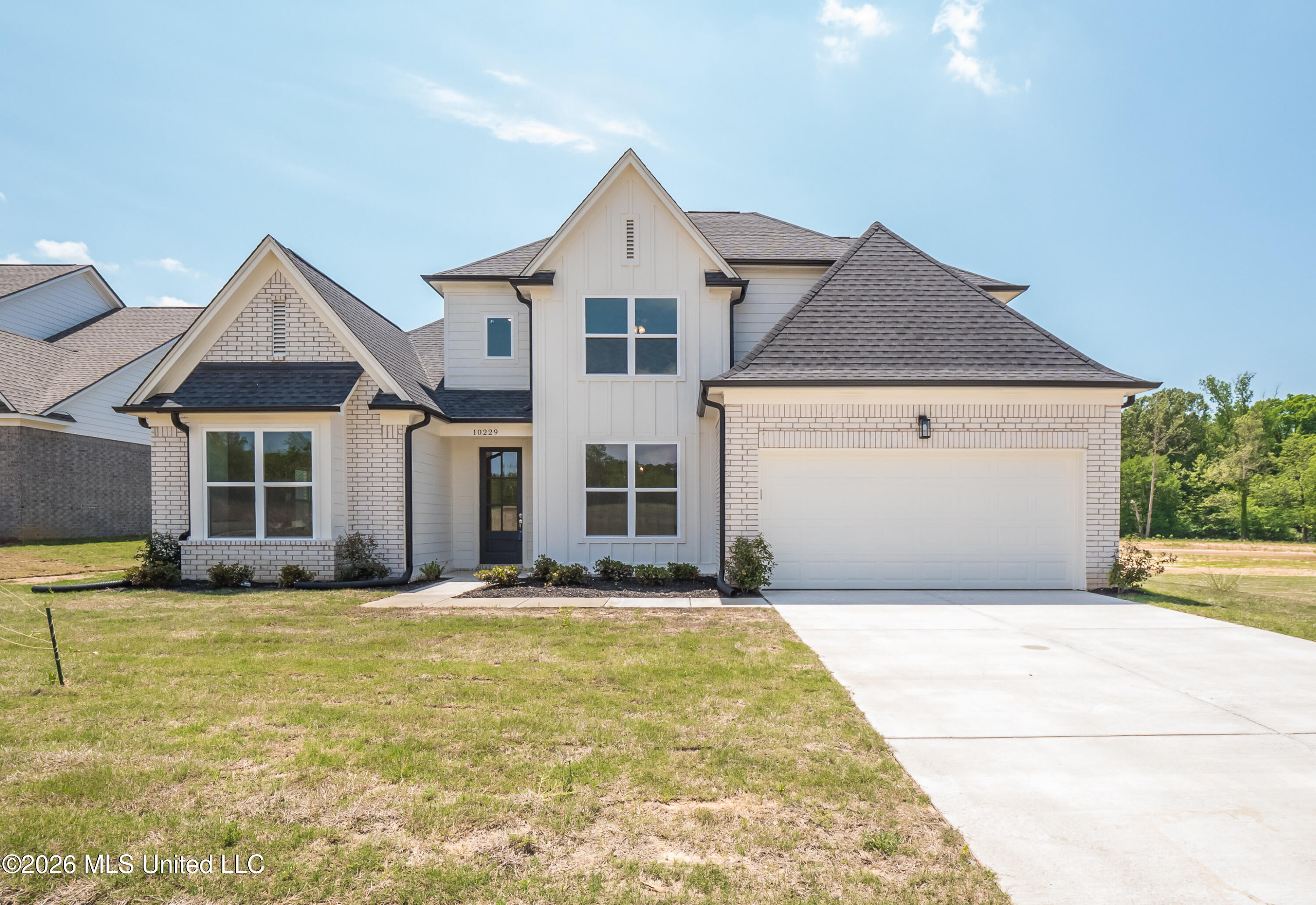 365 Centerline Roper Loop, Byhalia, MS 38611