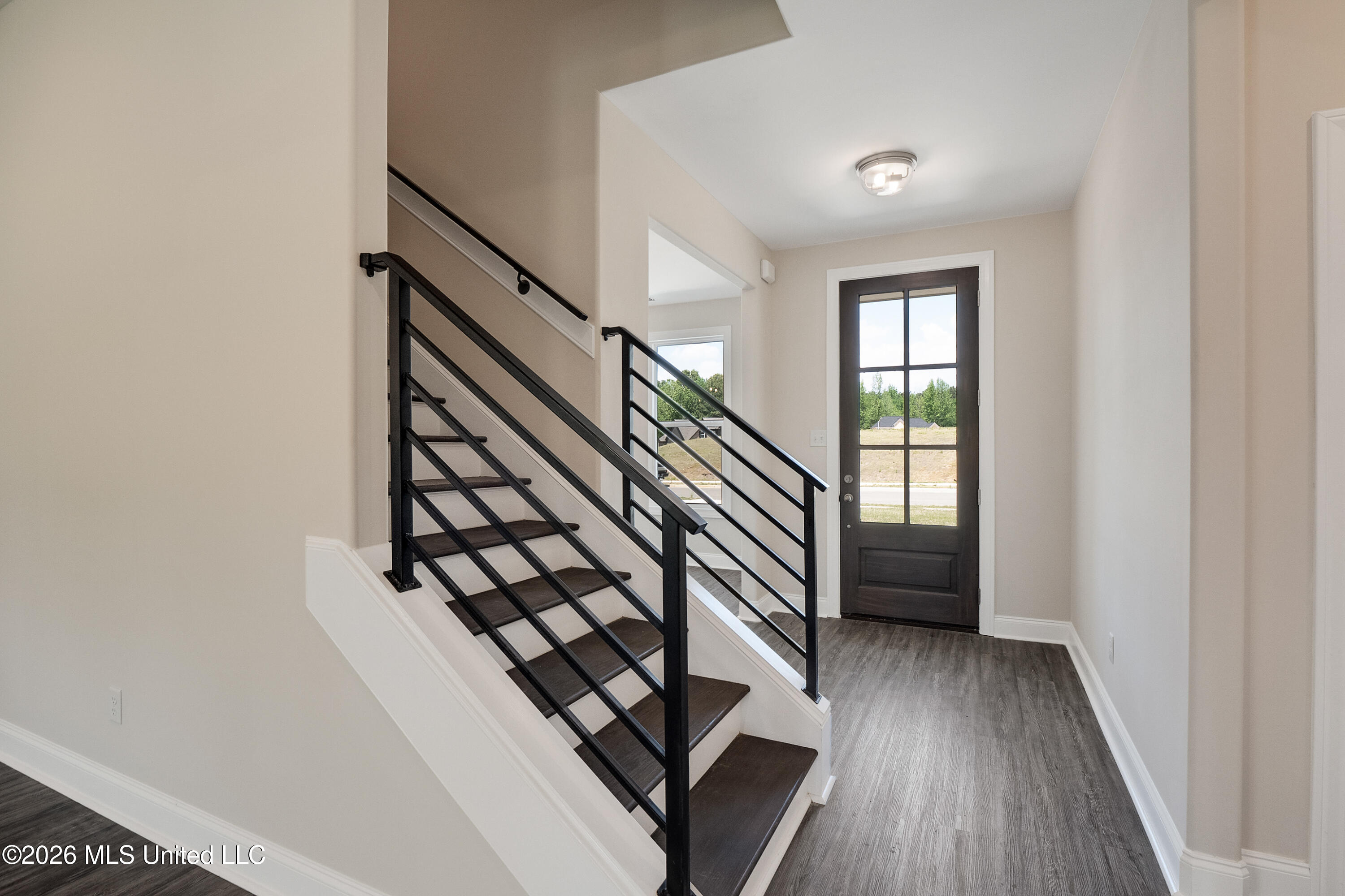365 Centerline Roper Loop, Byhalia, MS 38611 — photo 2