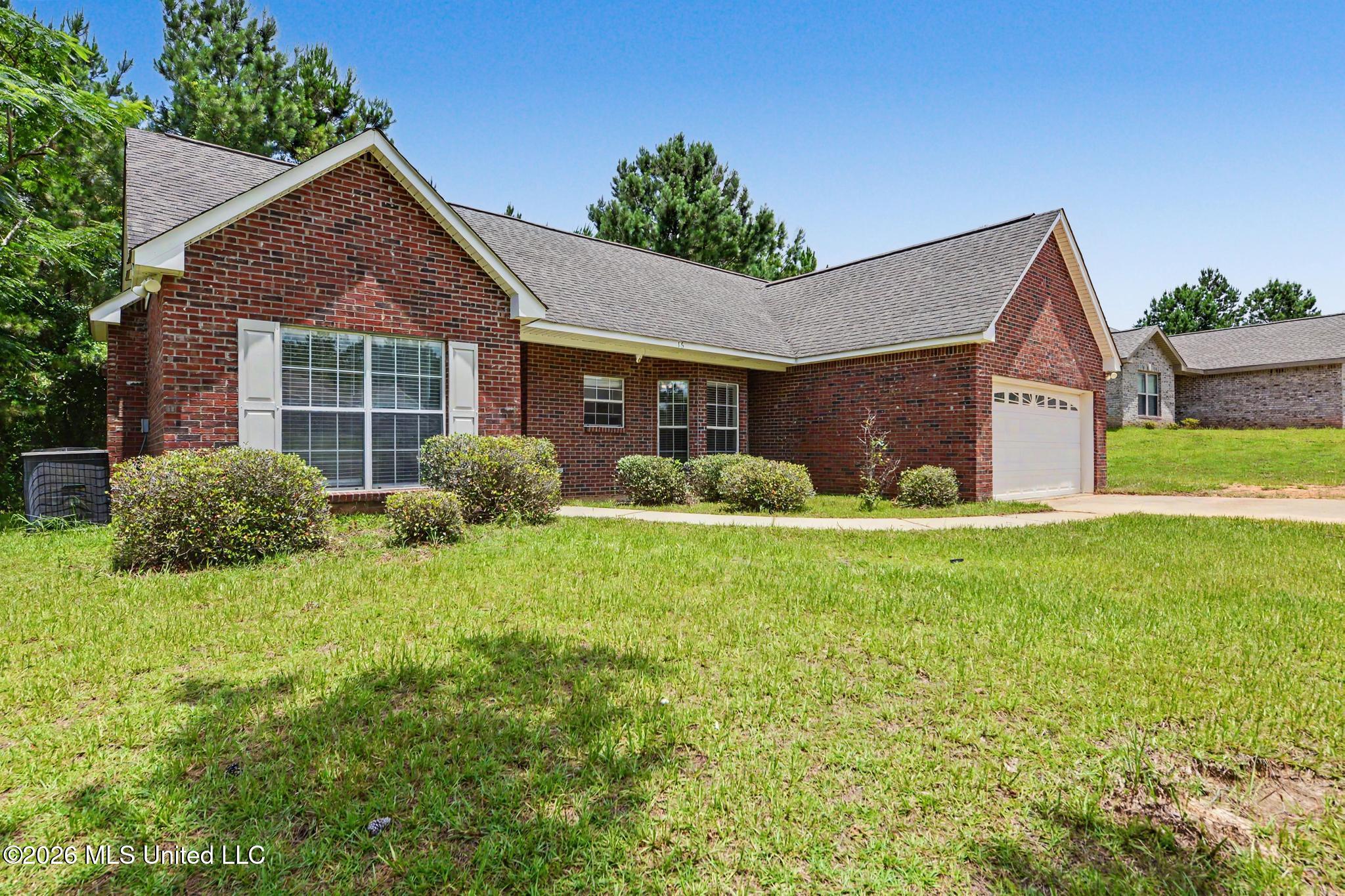 16 Sugarloaf Lane — photo