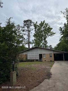 2227 Crabapple Drive — photo